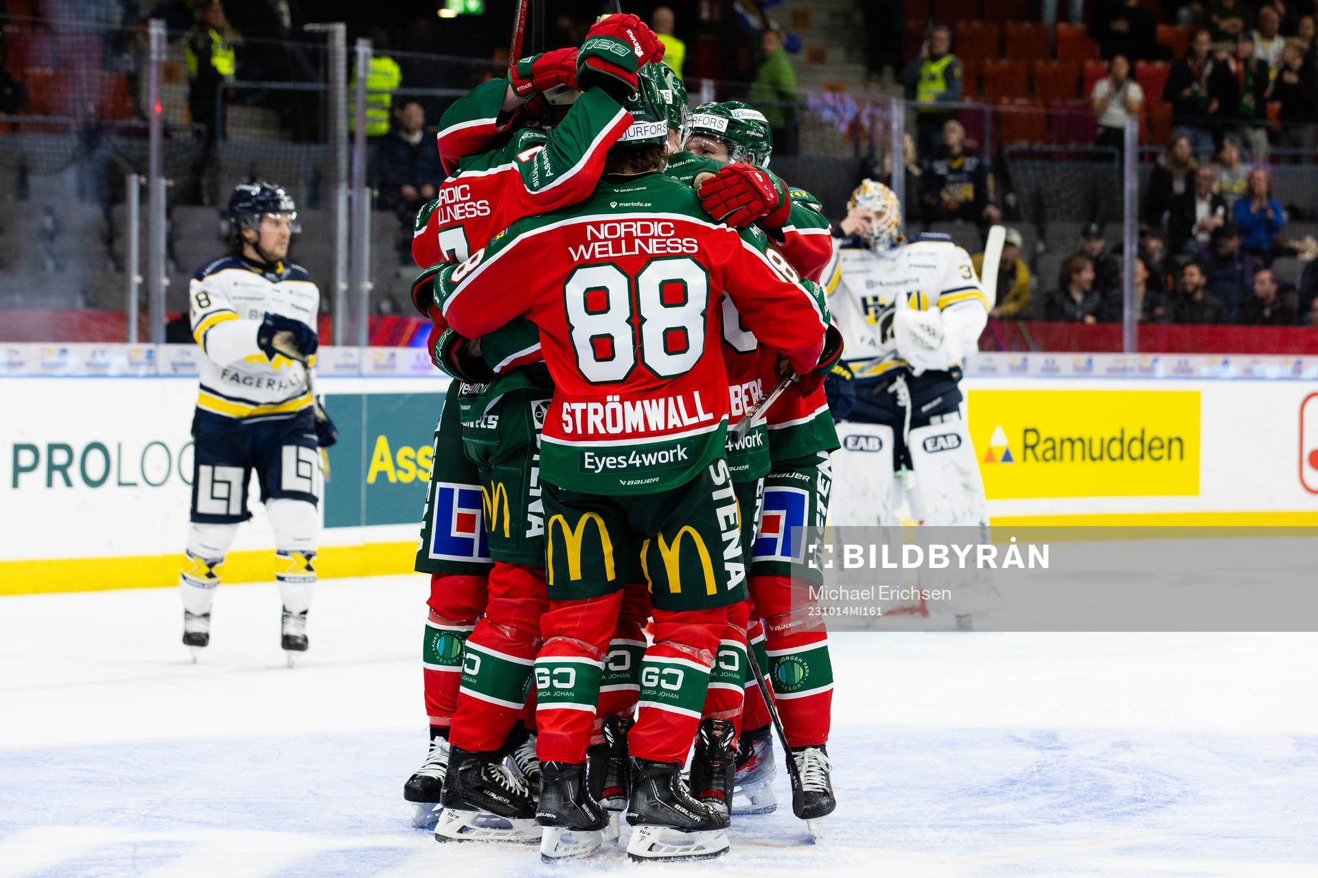 Frölundas Henrik Tömmernes jublar