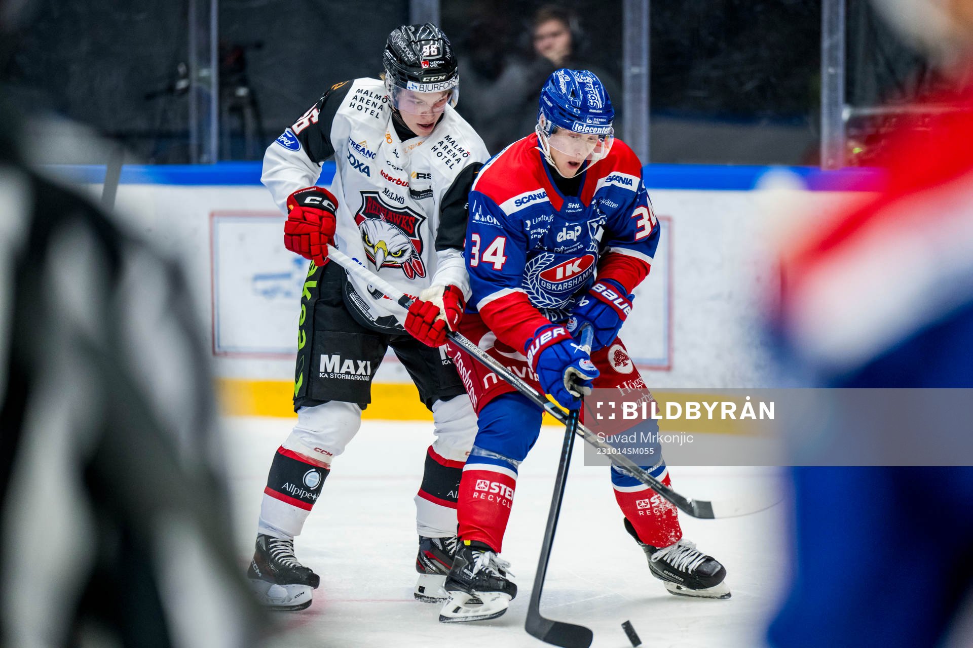 Malmö Redhawks Lukas Wernblom och Oskarshamns Olli Palola