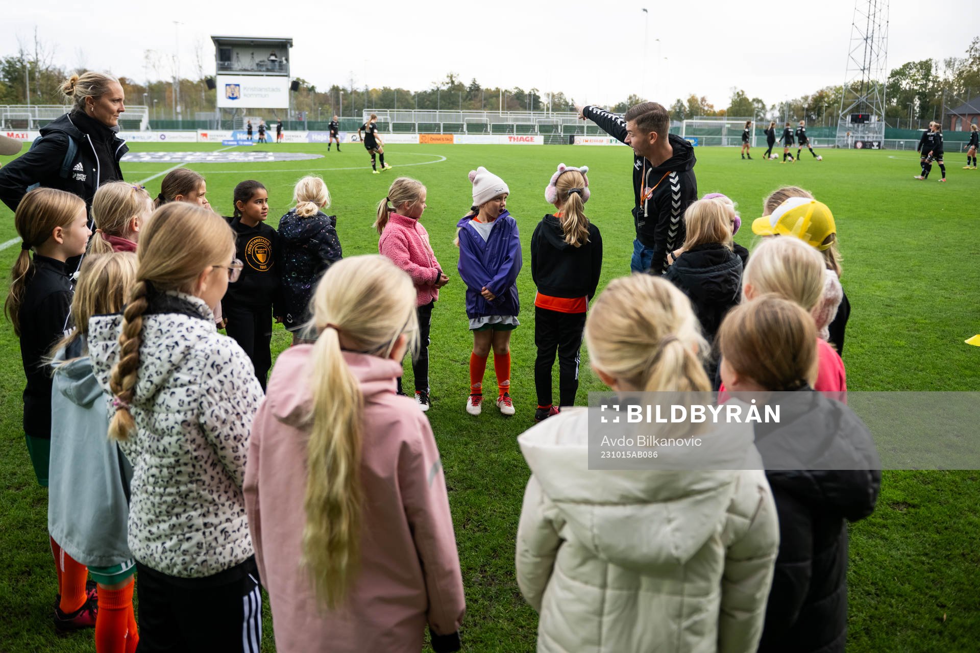 Bolltjejer inför fotbollsmatchen i Damallsvenskan mellan Kristianstad och Örebro den 15 oktober 2023 i Kristianstad. 