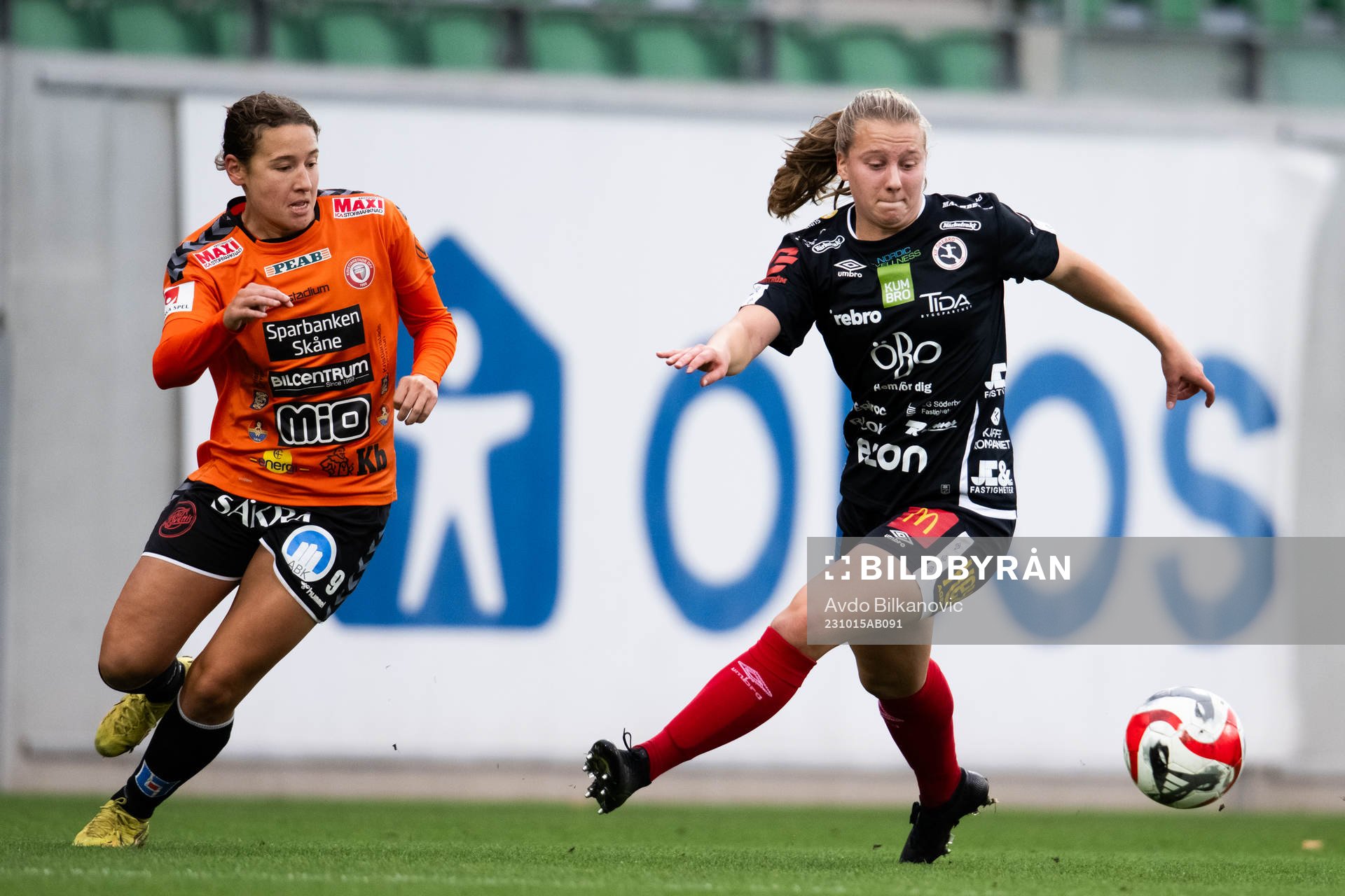 Kristianstads Tabitha Michelle Tindell och Örebros Inka