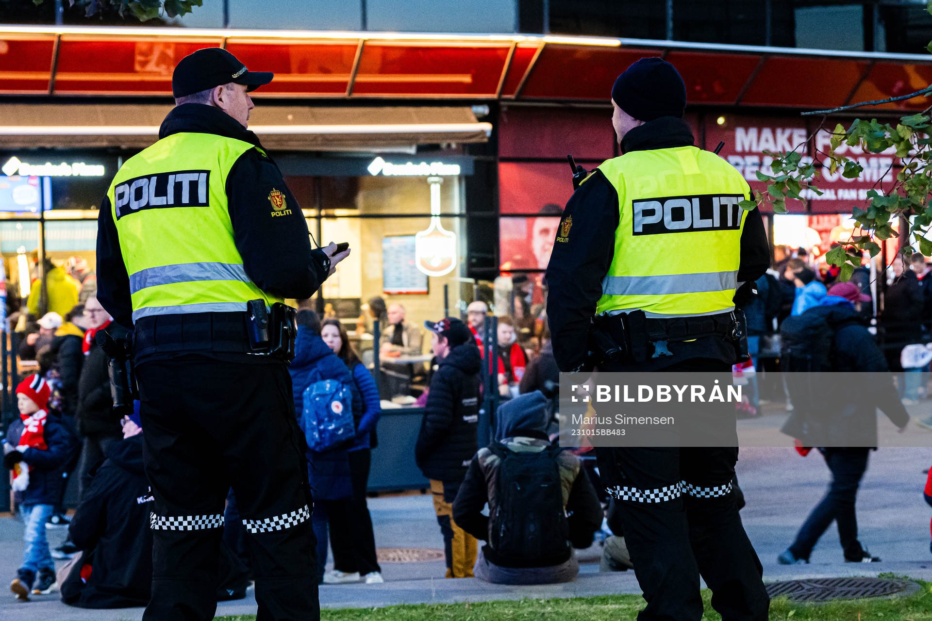 Police outside Ullevaal stadion