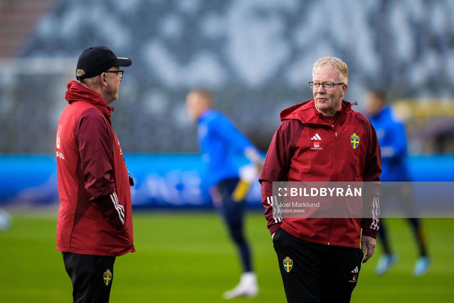 Head coach Janne Andersson and scout Lasse Jacobsson of the