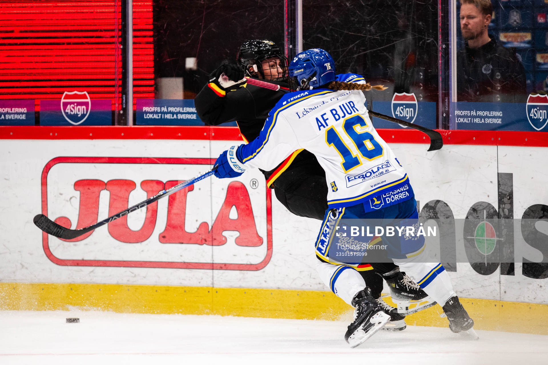 Brynäs Sara Cajanova och Leksands Matilda Af Bjur