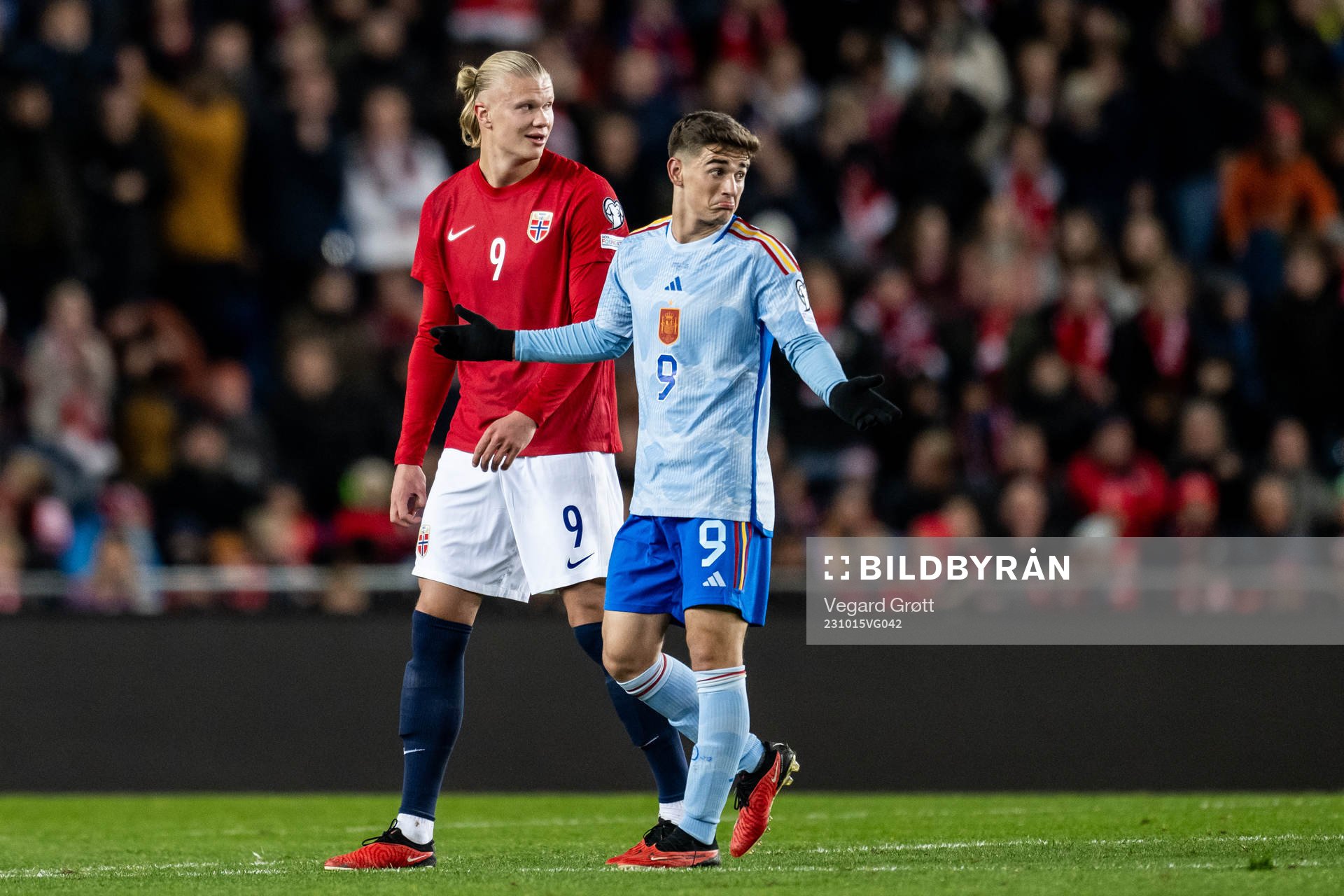 Erling Braut Haaland of Norway and Gavi of Spain