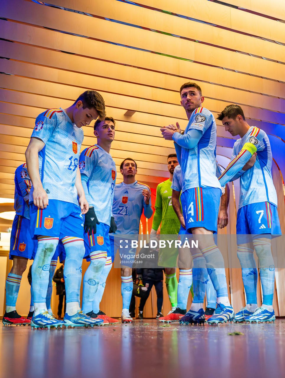Fran Garcia, Gavi, Mikel Oyarzabal, Aymeric Laporte and