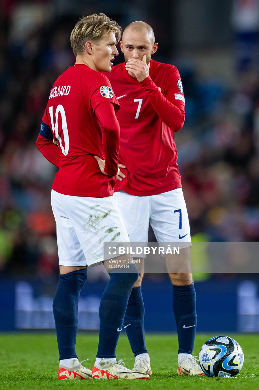Martin Ødegaard and Fredrik Aursnes of Norway