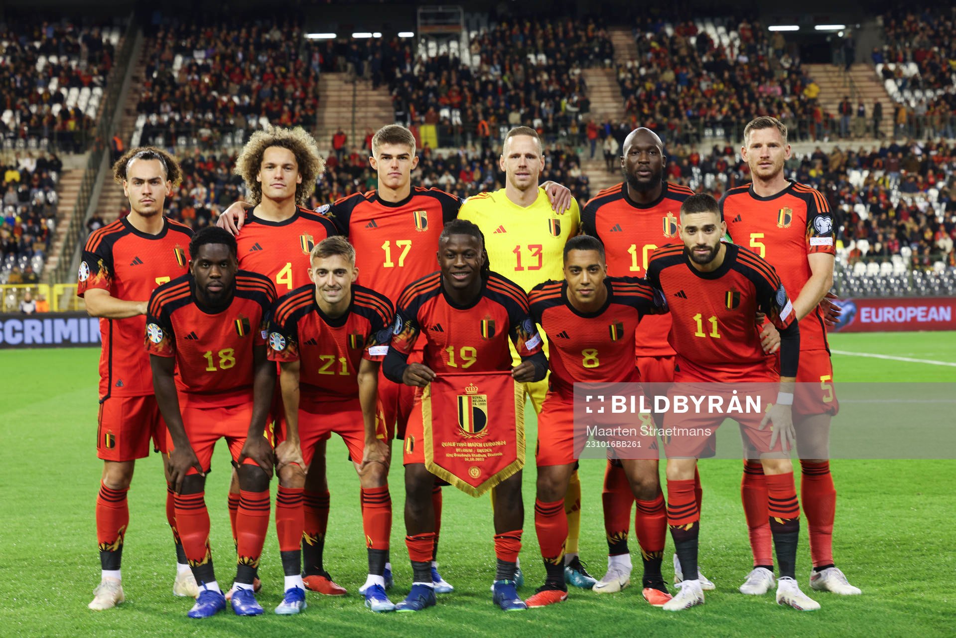team line up