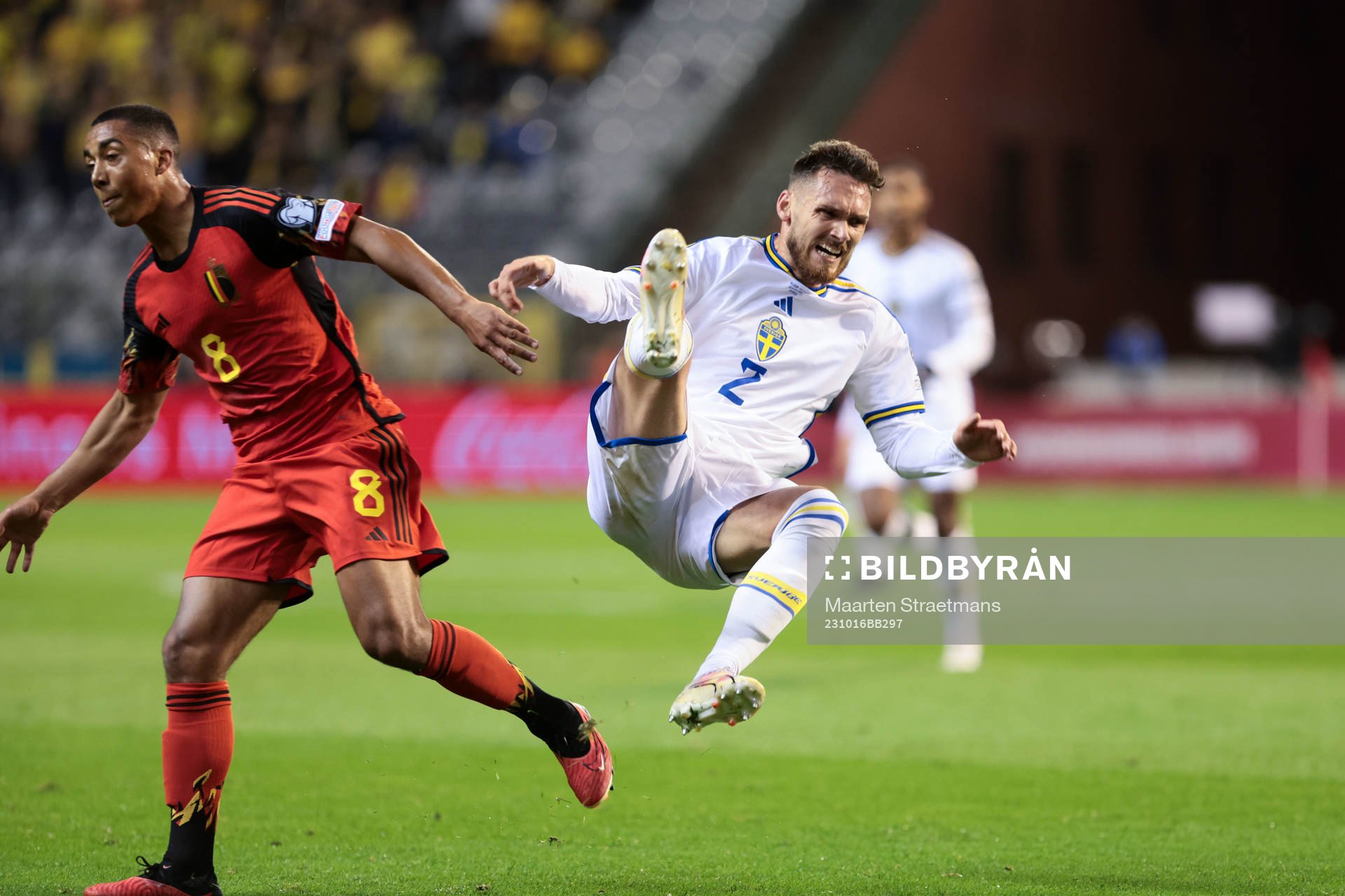 Youri Tielemans of Belgium battles for the ball with Linus