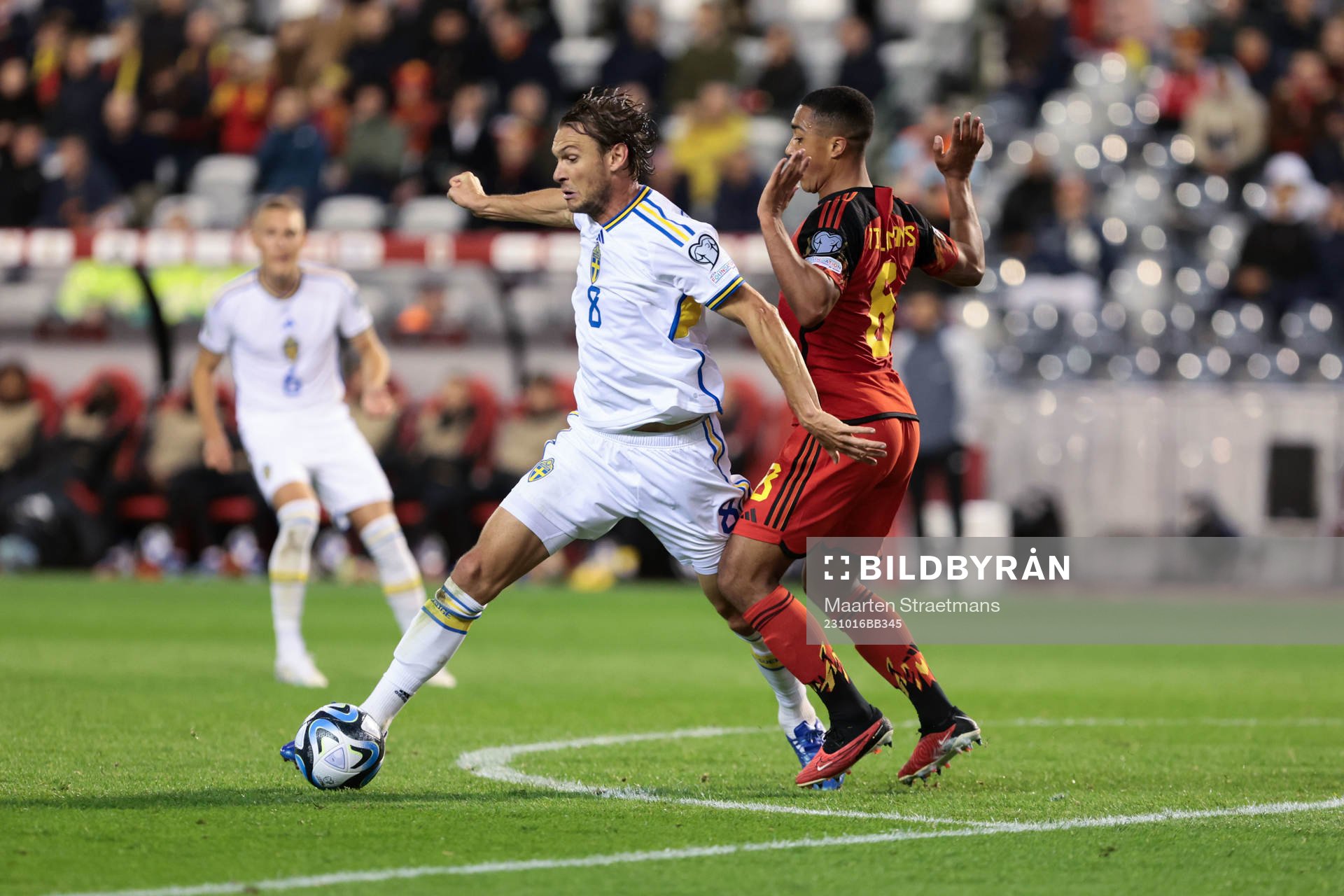 Football, UEFA Euro Qualifier, Belgium - Sweden:Albin Ekdal of Sweden battles for the ball with Youri Tielemans of Belgium during the seventh game in group F of the UEFA Qualifying Round of the European Championship 2024 between Belgium and Sweden on October 16, 2023 in Brussels, Belgium. (