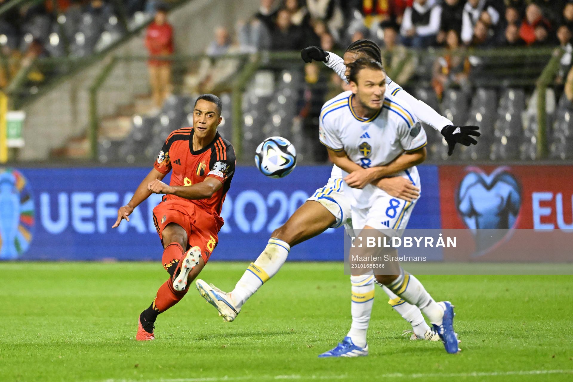 Youri Tielemans of Belgium battles for the ball with Albin