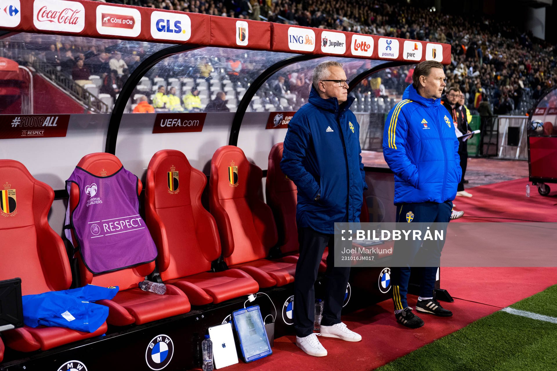 Head coach Janne Andersson and assistant coach Peter
