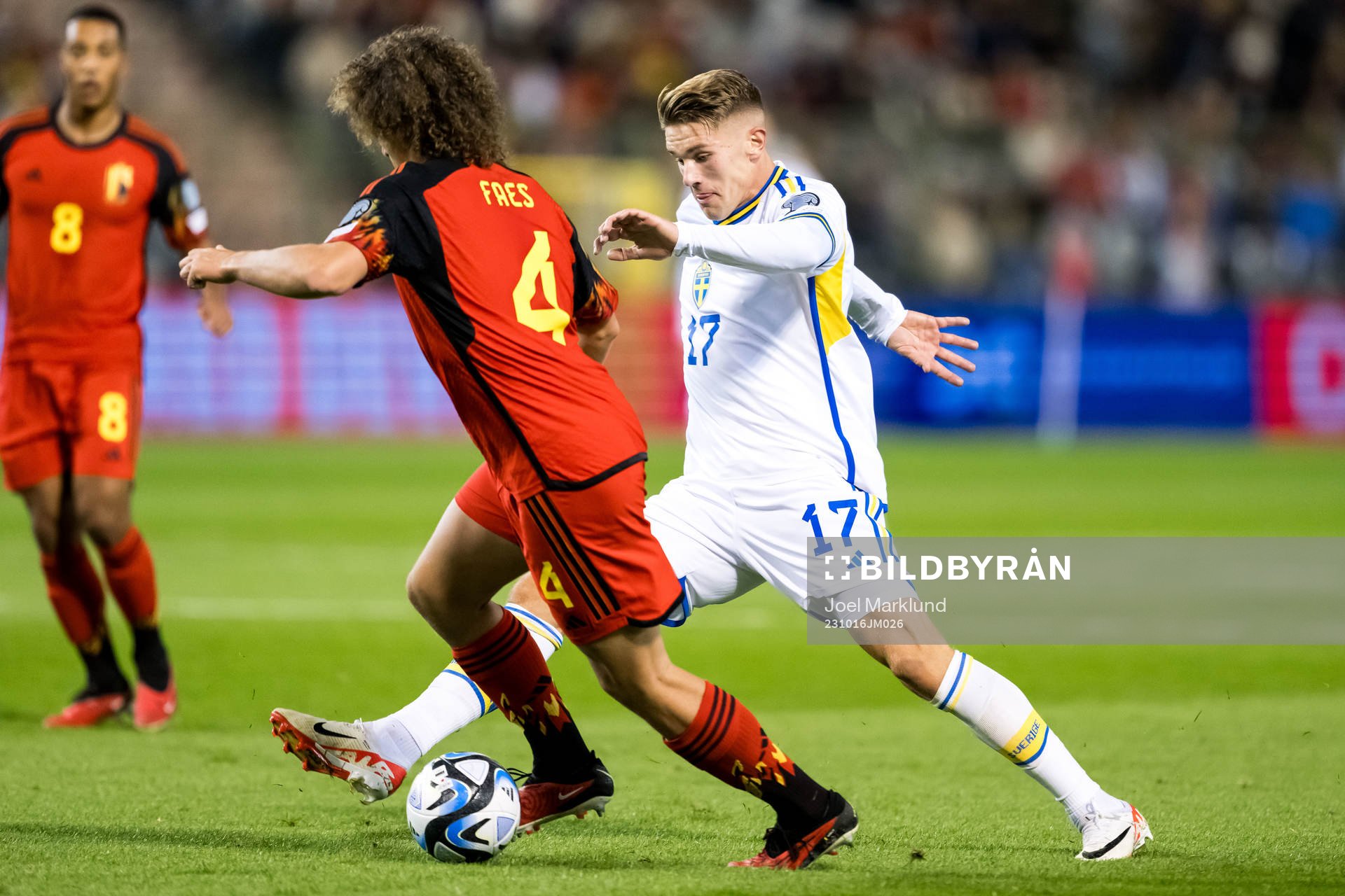 Wout Faes of Belgium and Viktor Gyökeres of Sweden
