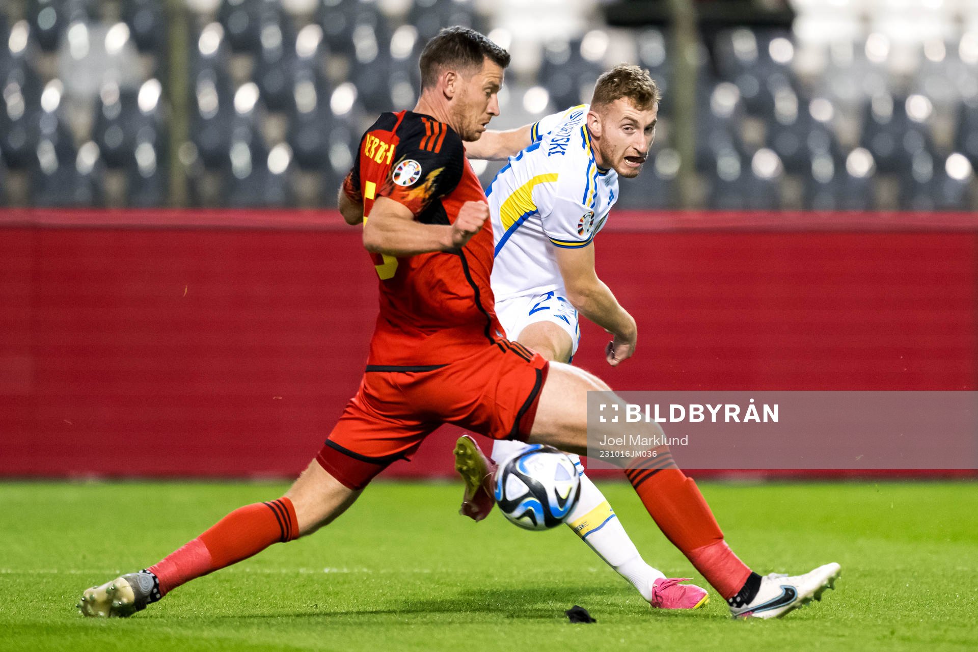 Jan Vertonghen of Belgium and Dejan Kulusevski of Sweden