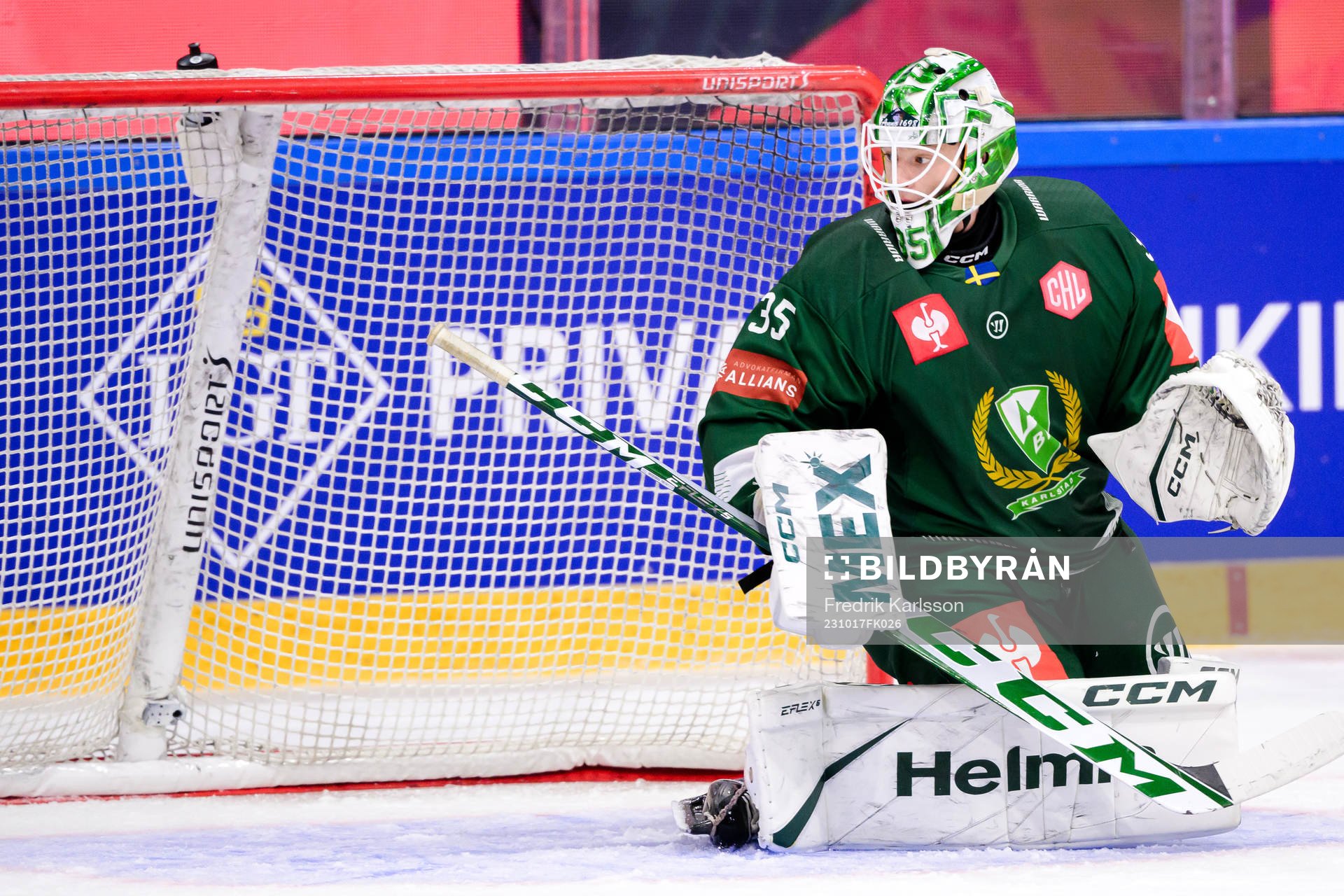 goalkeeper Carl Lindbom of Färjestad