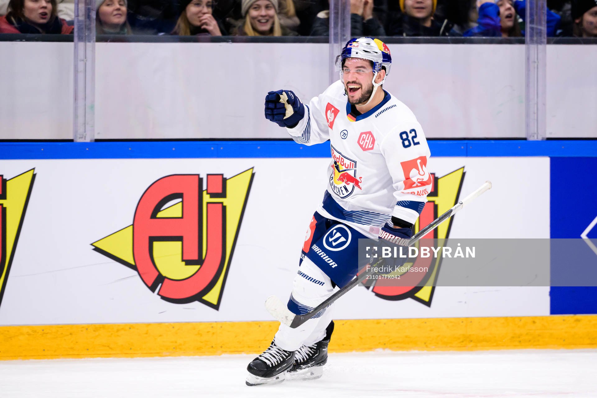 Chris Desousa of Munich celebrates