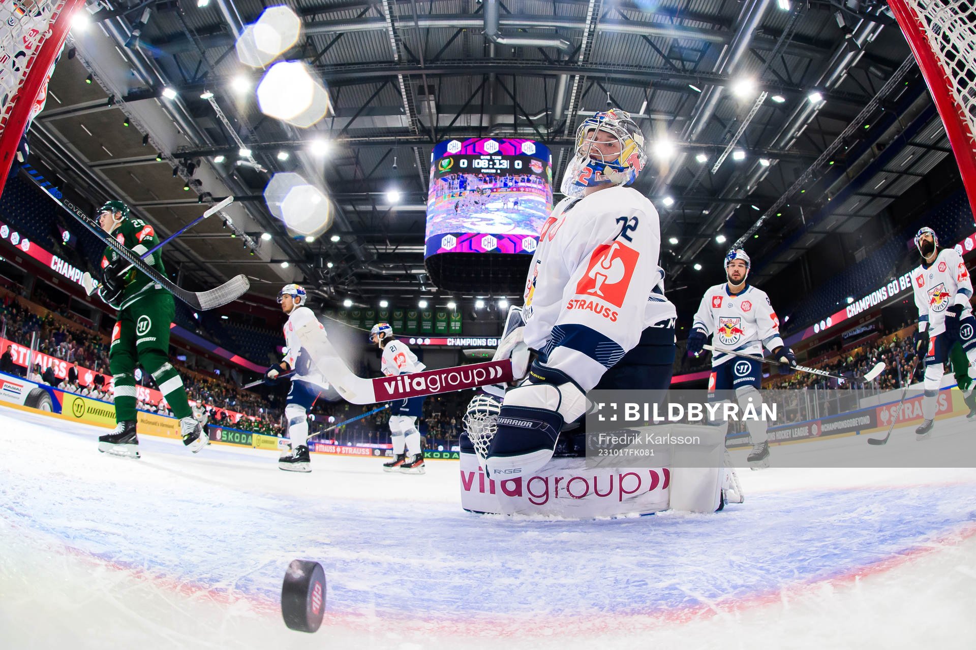 goaltender Daniel Allavena of Munich looks dejected
