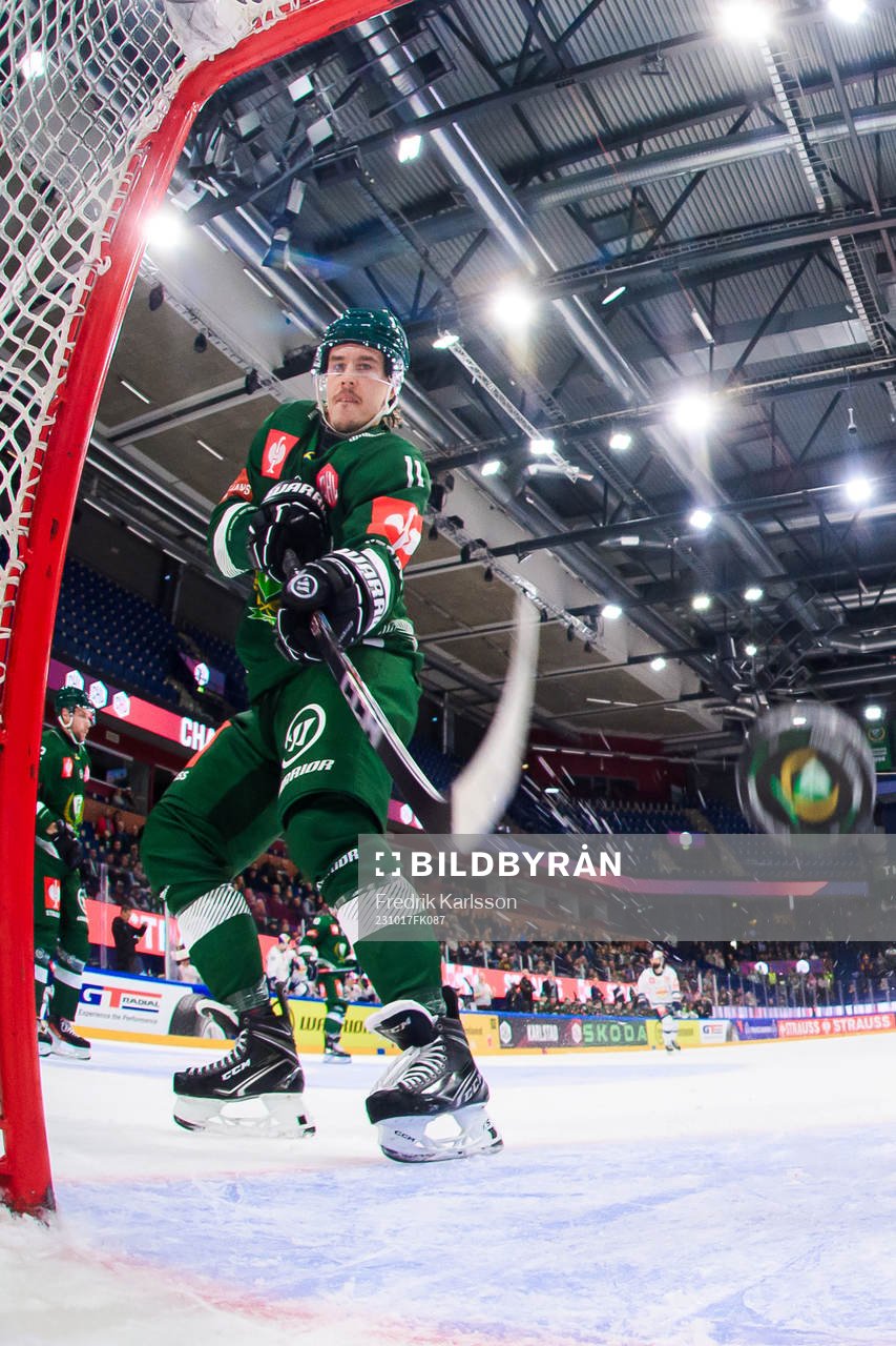 Joakim Nygård of Färjestad looks dejected