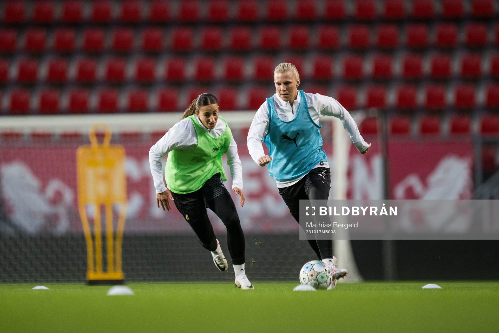 Rusul Rosa Kafaji and Josefine Rybrink