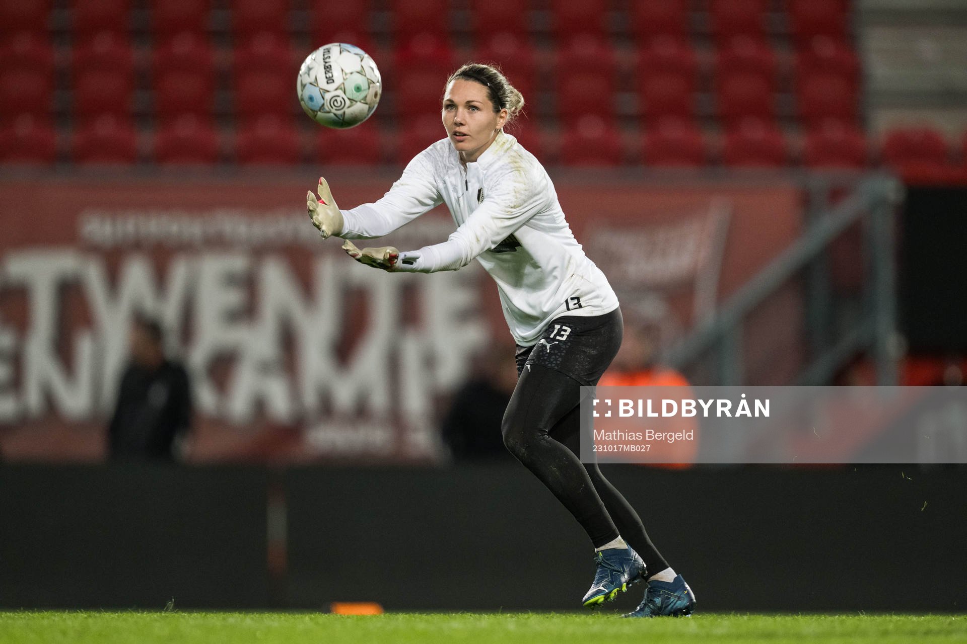 Goalkeeper Jennifer Falk