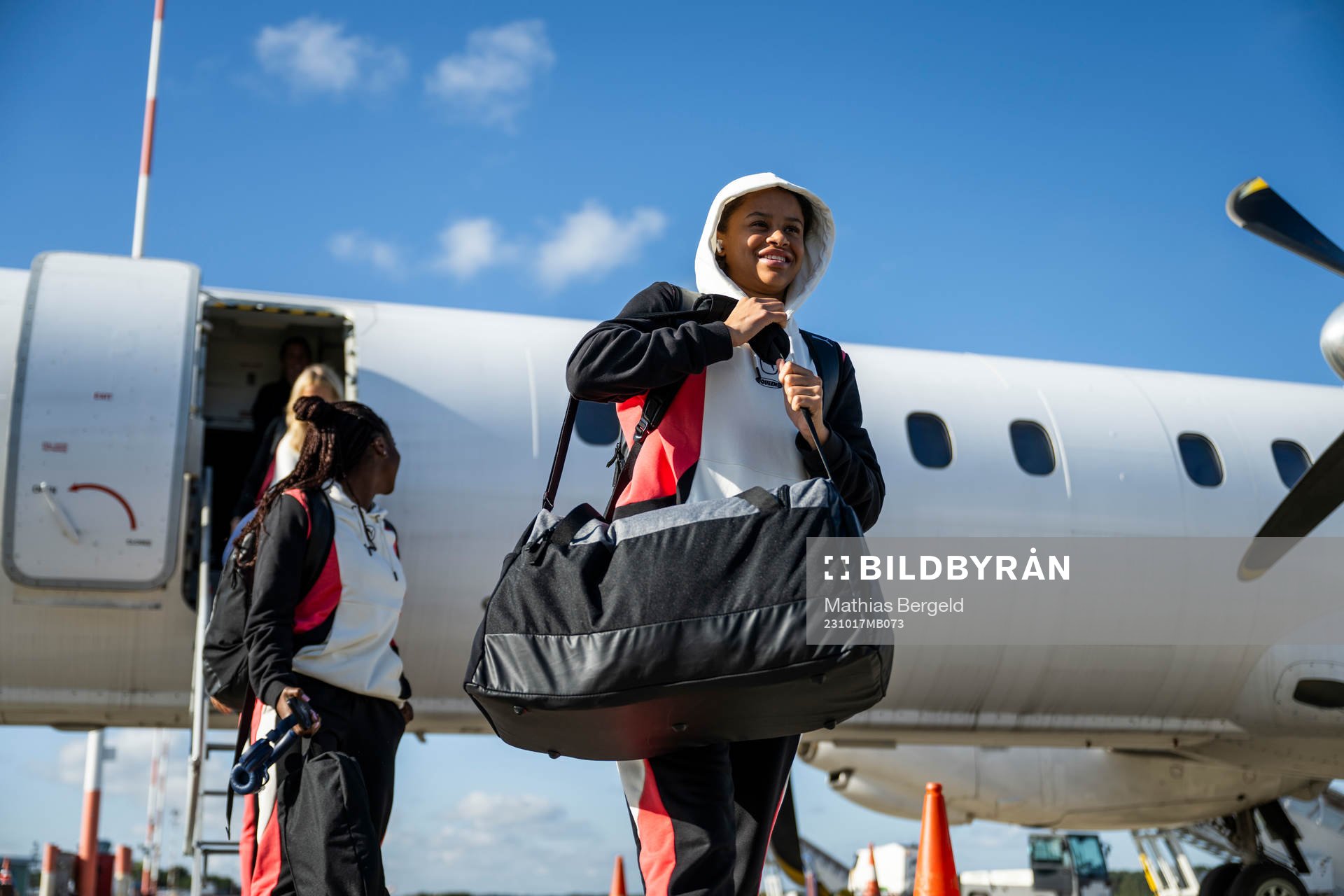 Felicia Schröder of Häcken arrives at Münster/Osnabrück