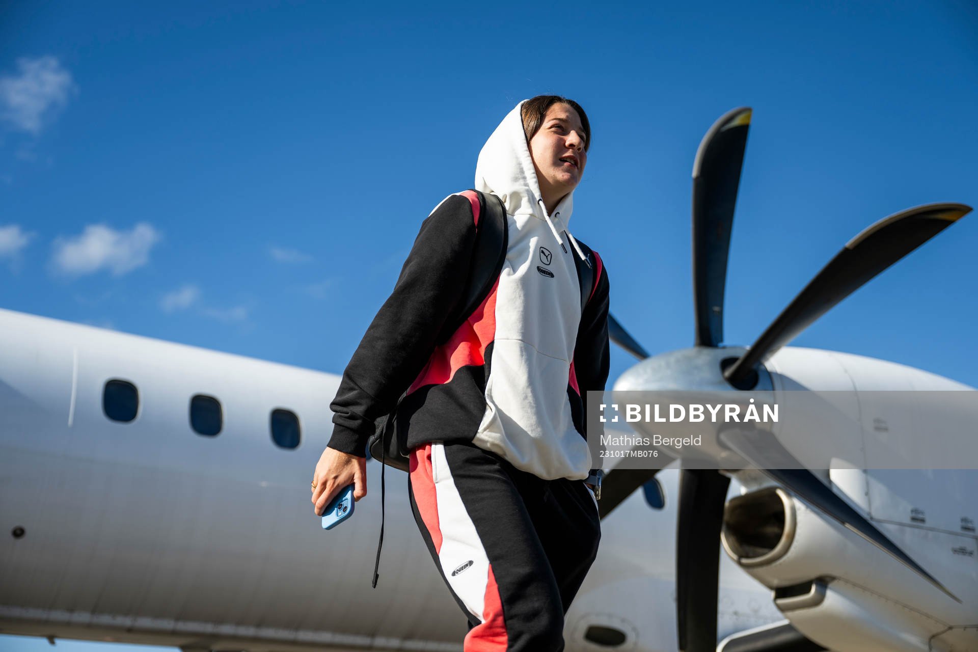 Ruby Grant of Häcken arrives at Münster/Osnabrück Airport on October 17, 2023 in Münster. 