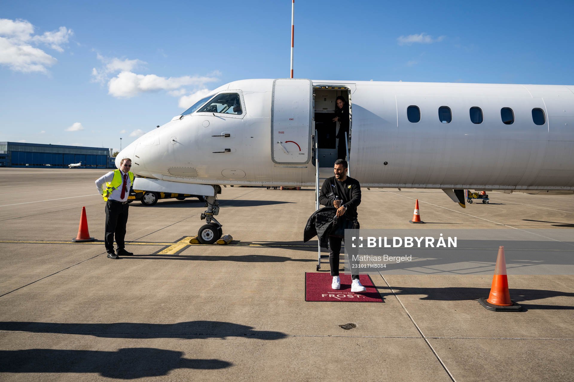 Head coach Mak Lind of Häcken arrives at