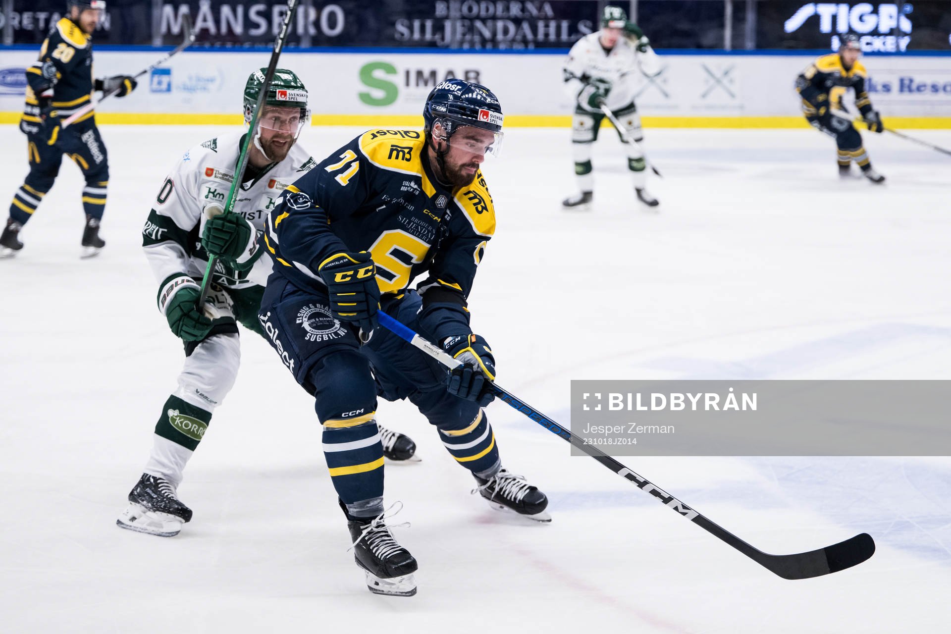Tingsryds Joachim Nermark och Södertäljes Dominic Turgeon