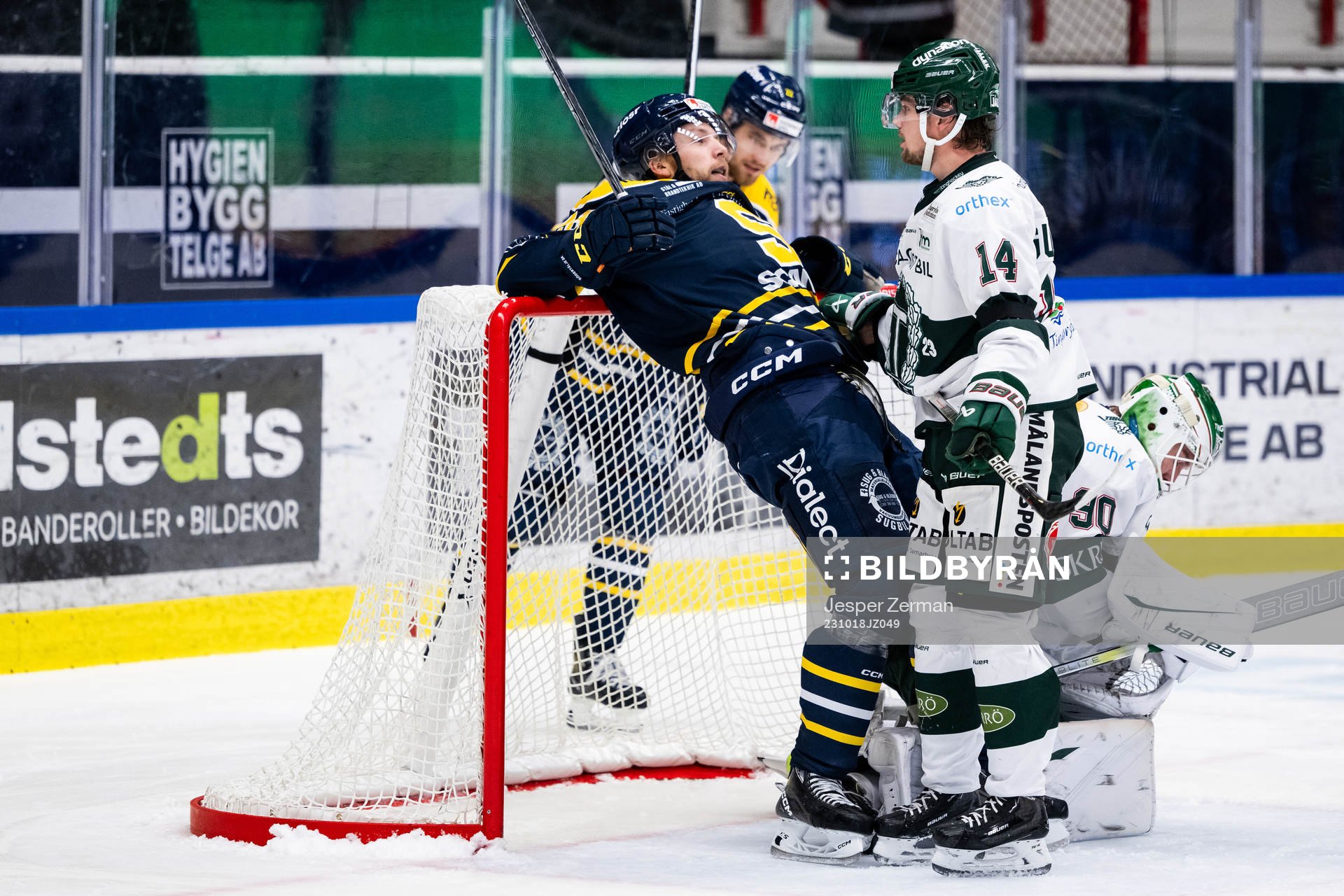 Södertäljes Emil Alba och Tingsryds Elias Gunnarsson