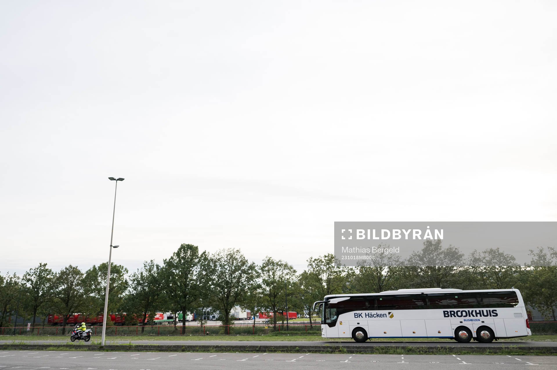 Police escort the team bus of Häcken