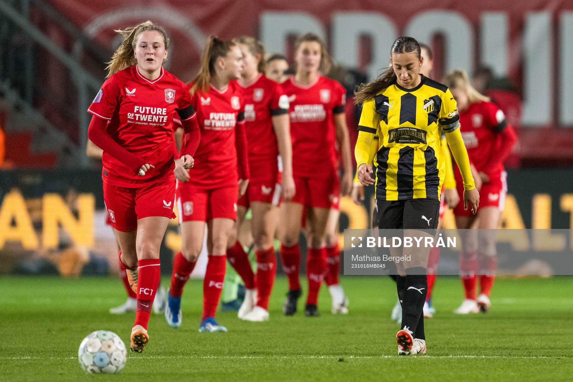 Rusul Rosa Kafaji of Häcken looks dejected