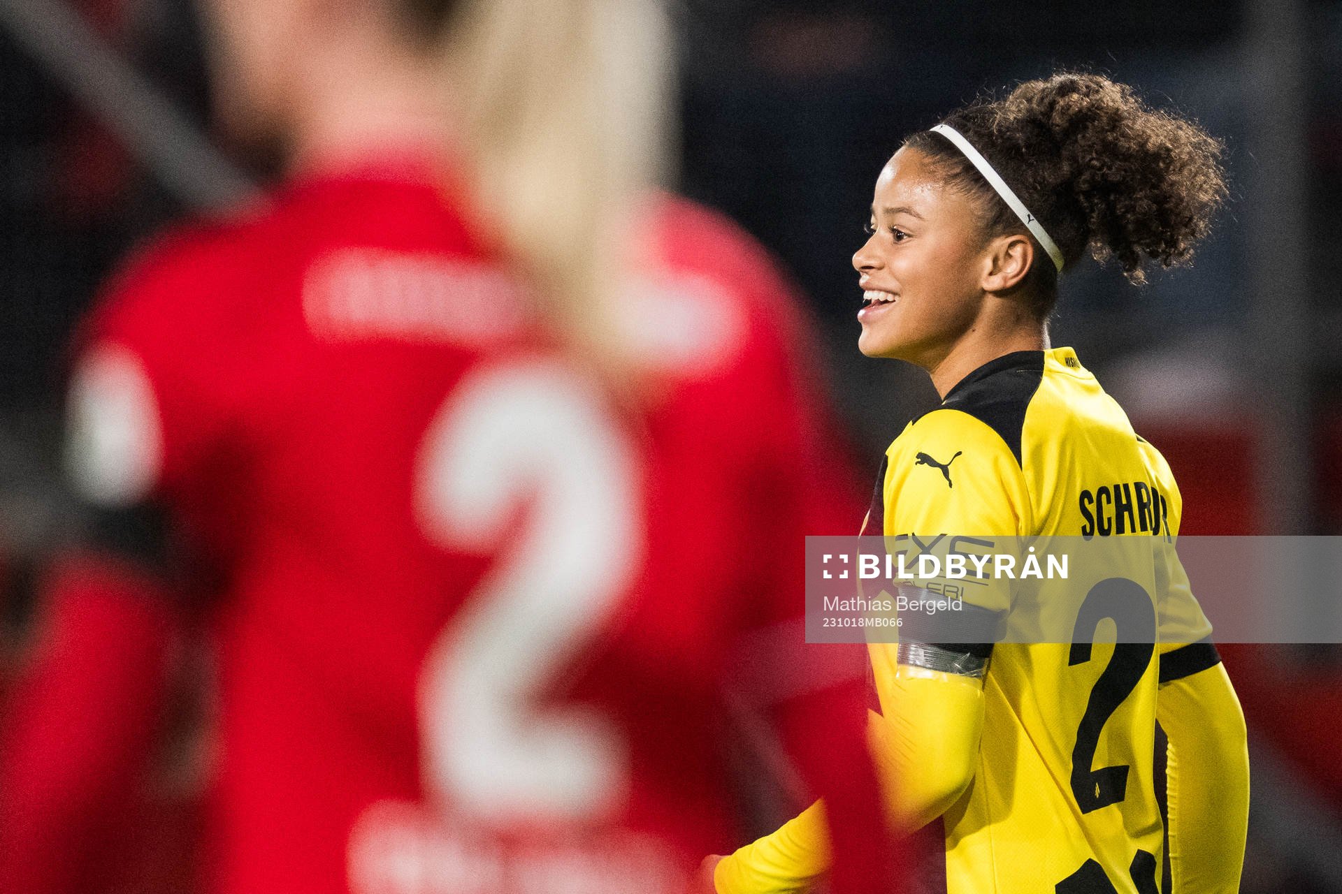 Felicia Schröder of Häcken celebrates