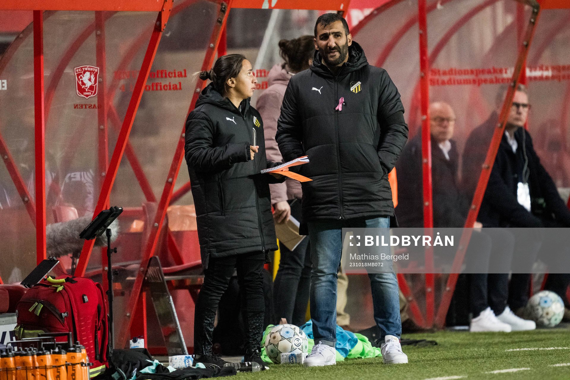 Assistant coach Bri Campos and Head coach Mak Lind of