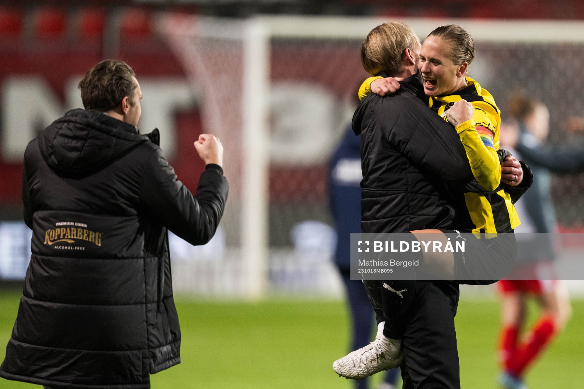 Club manager Marcus Jodin celebrate with Filippa Curmark of
