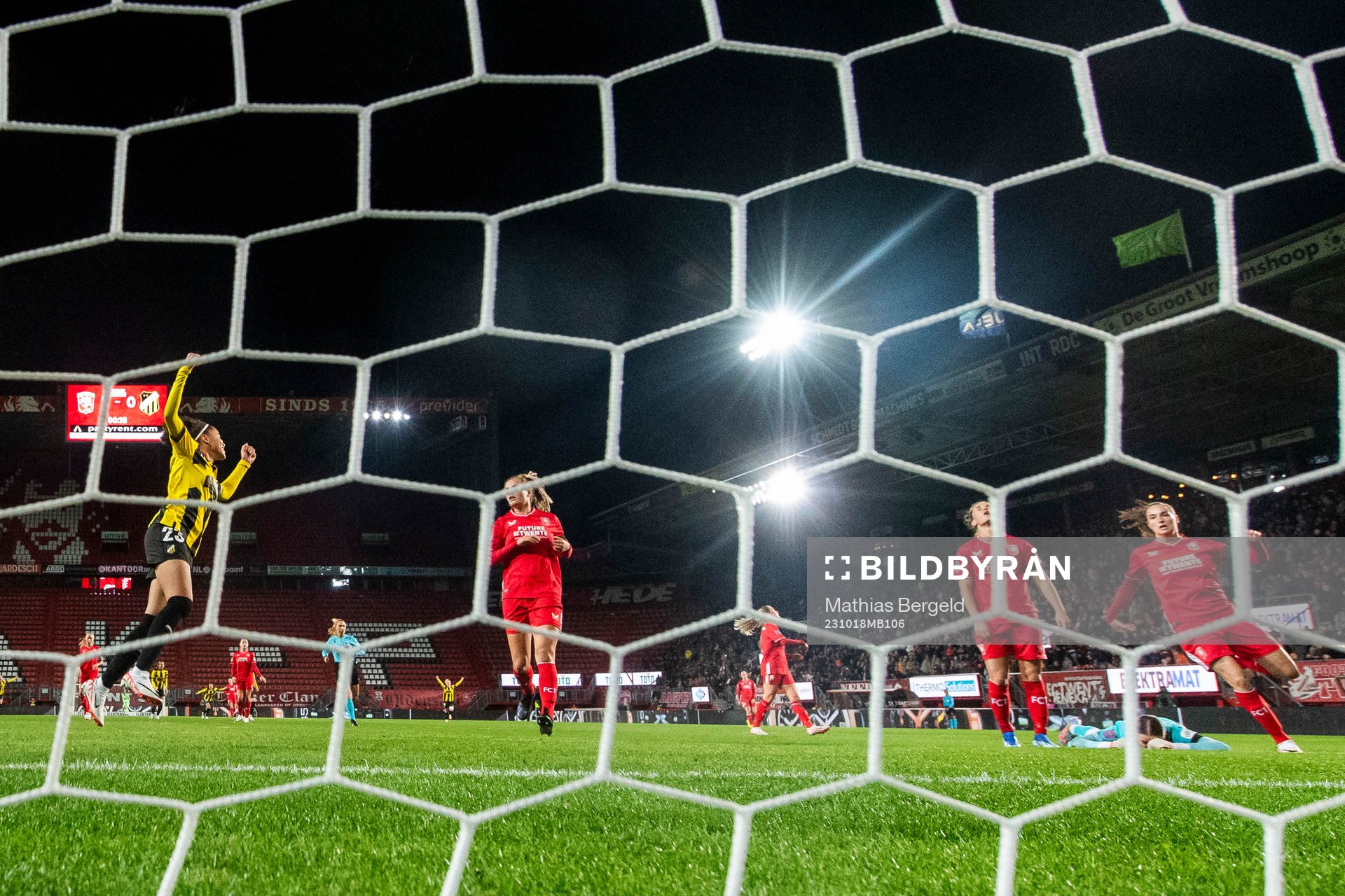 Felicia Schröder of Häcken celebrates