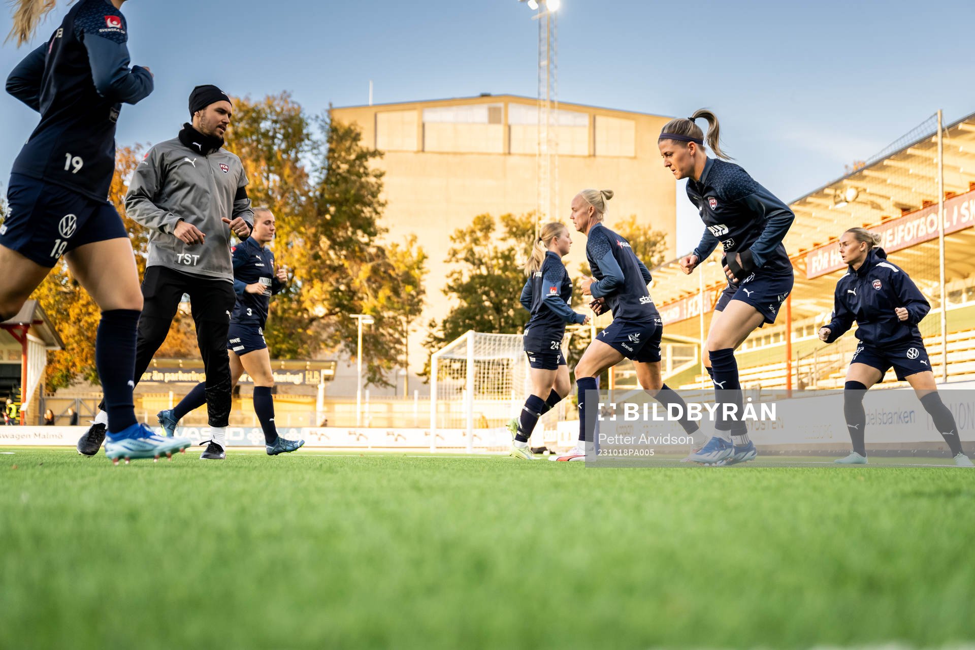Caroline Seger and Olivia Schough of Rosengård