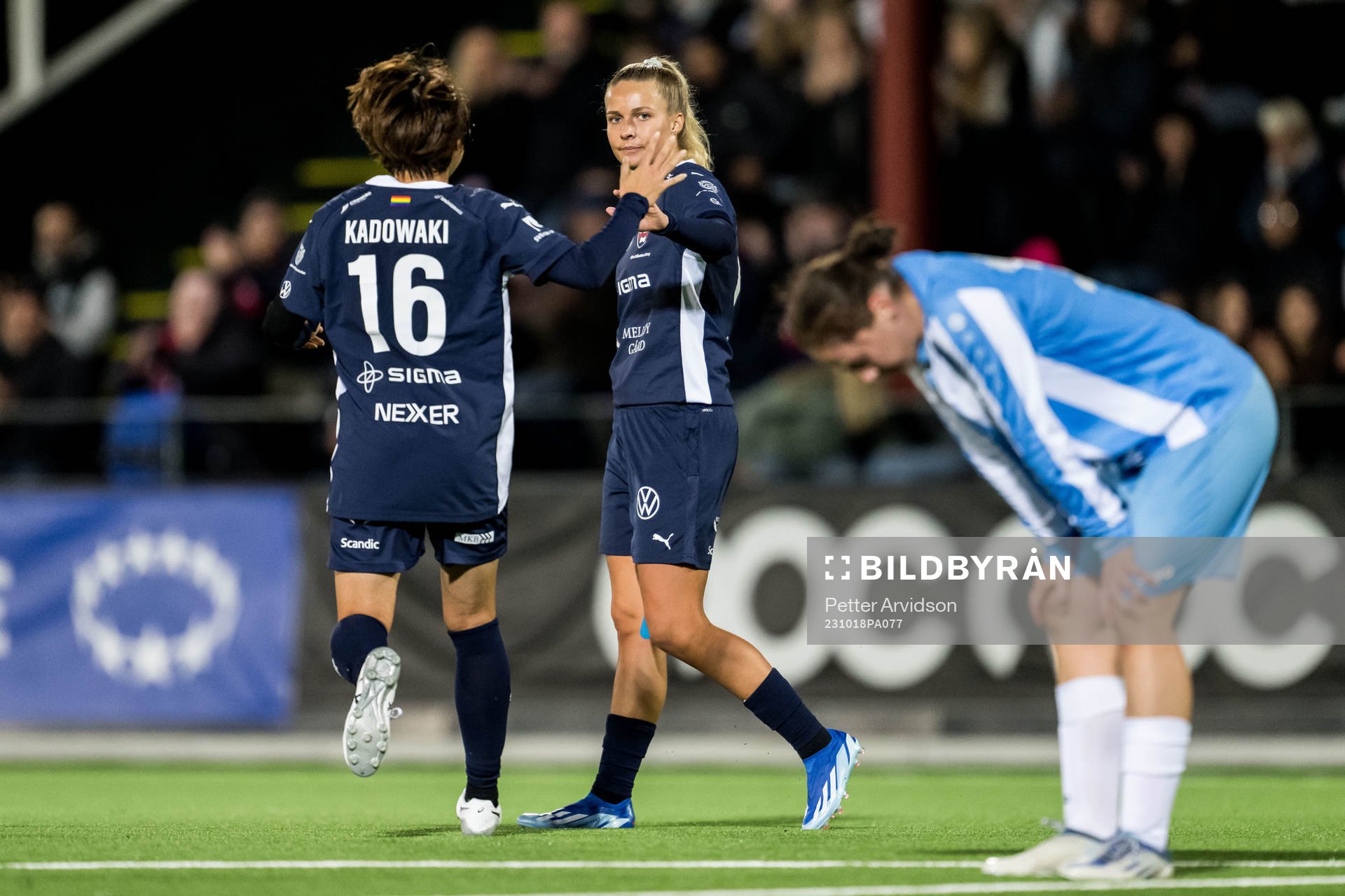 Olivia Holdt and Mai Kadowaki of Rosengård celebrates