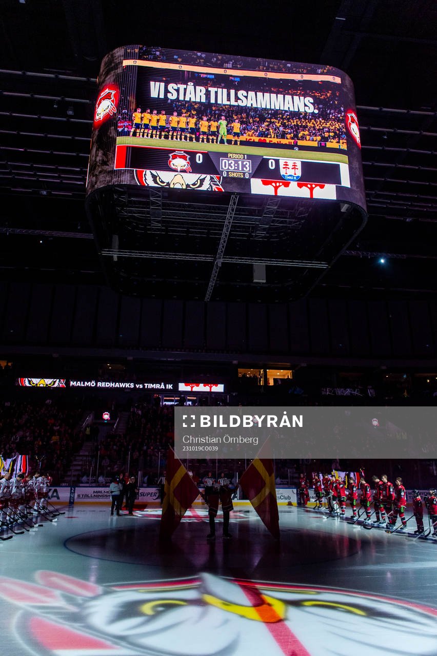 Malmö Redhawks och Timrås spelare