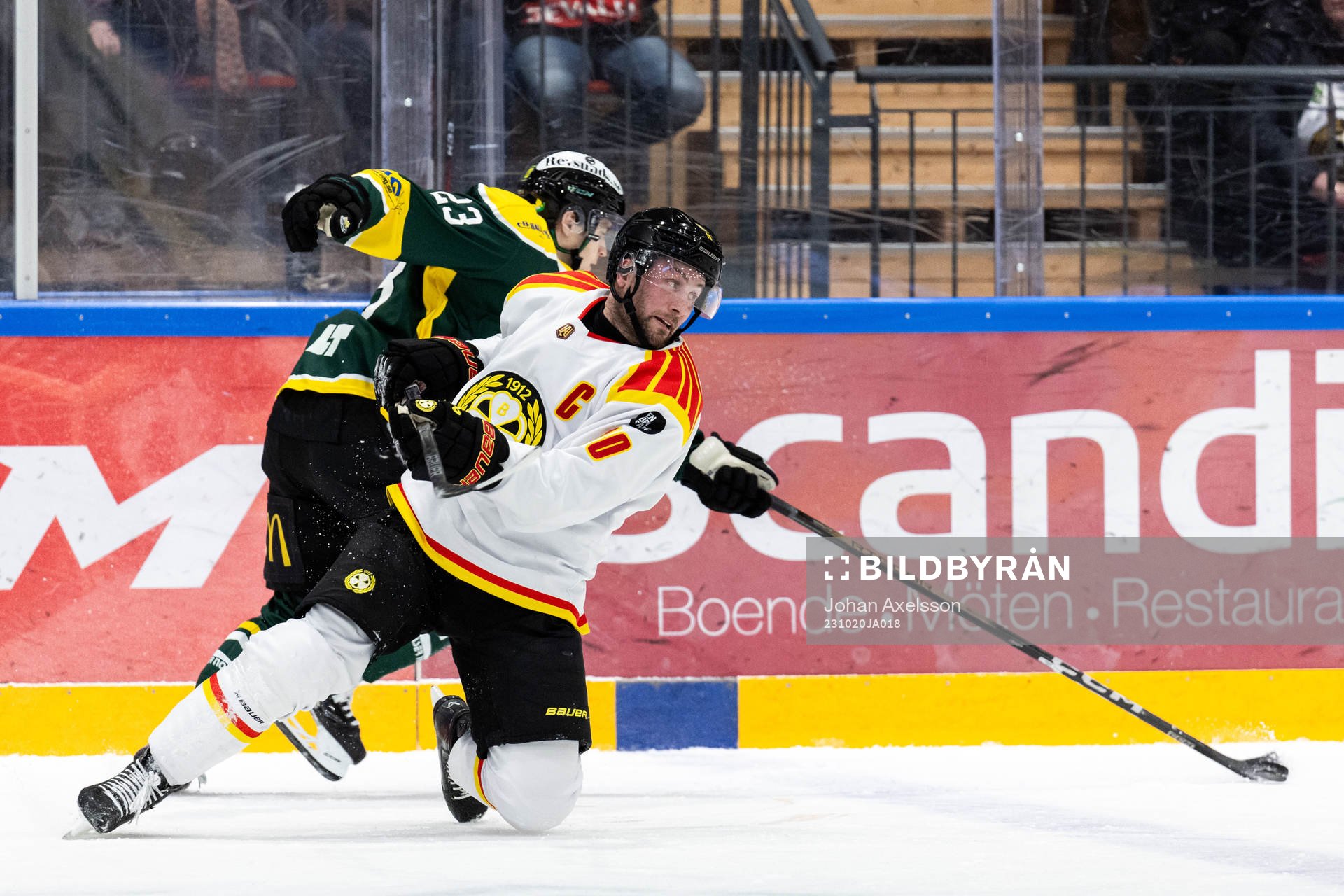 Brynäs Johan Larsson och Östersunds Erik Rainersson