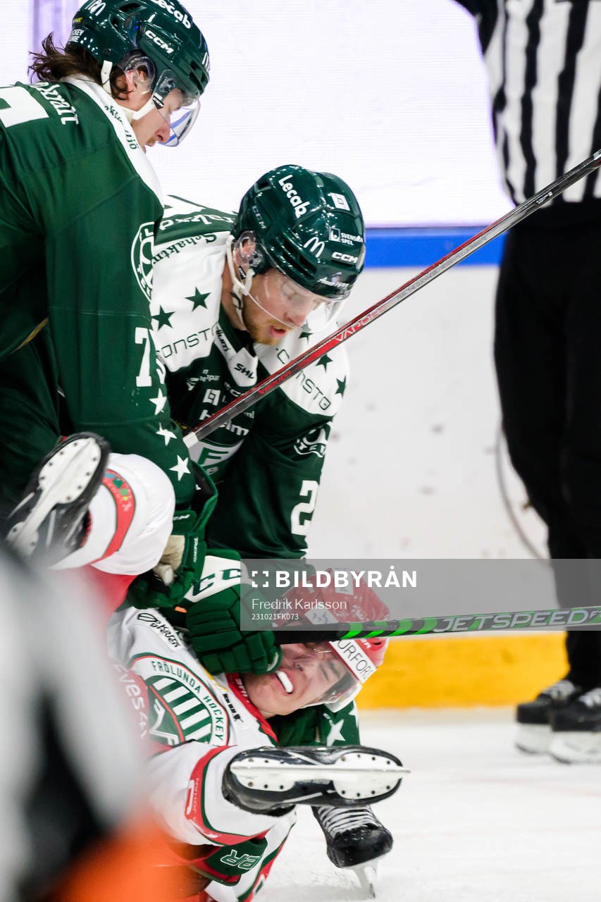 Färjestads Marcus Westfält och Frölundas David Edstrom