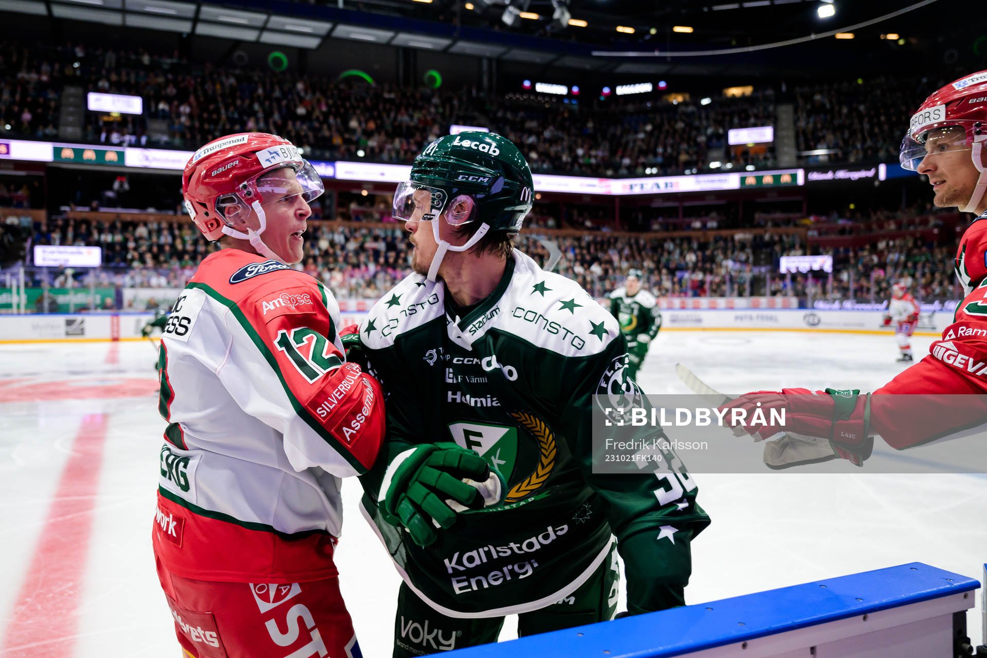 Frölundas Max Friberg och Färjestads Magnus Nygren