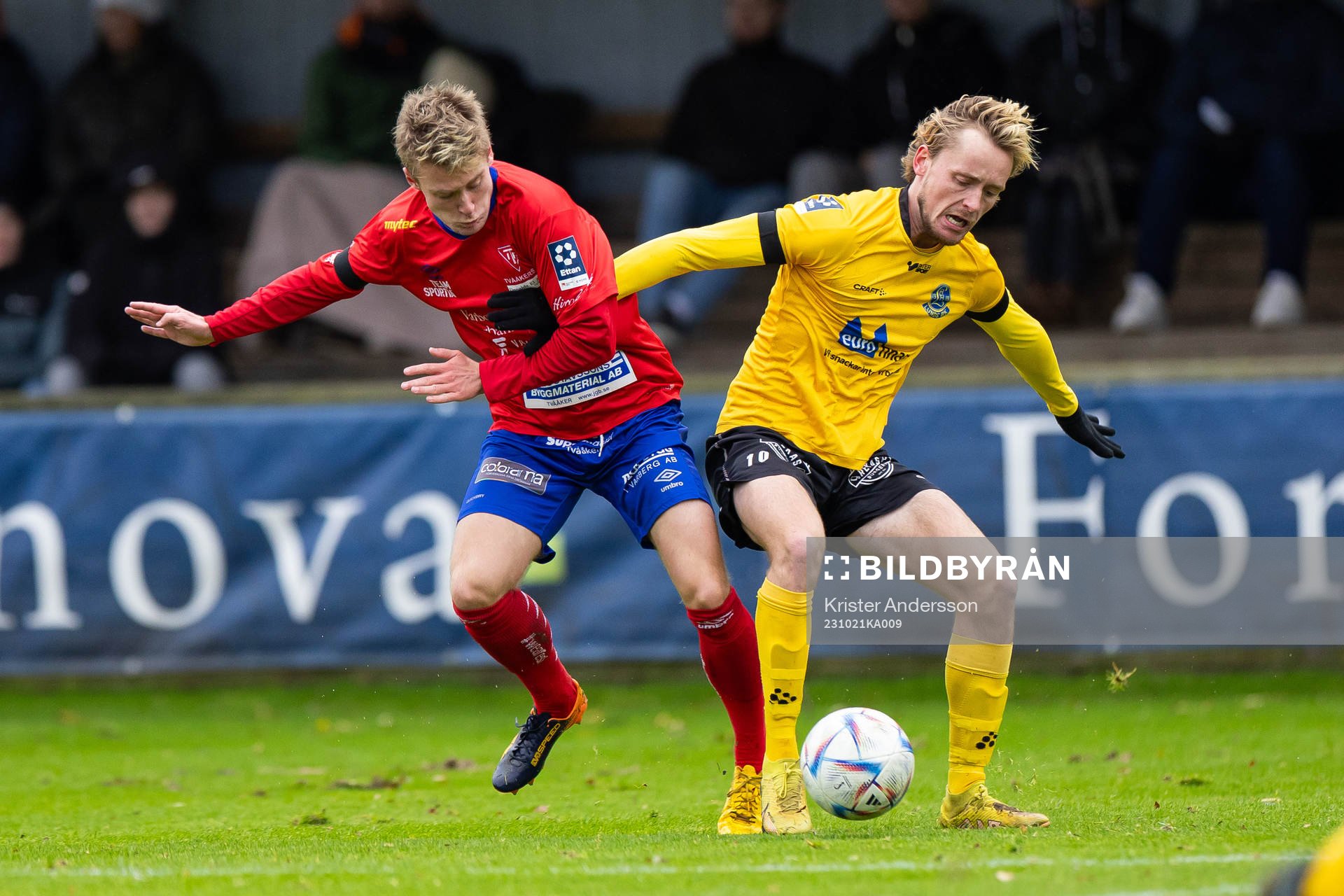 Tvååkers Melvin Sjöland och Lunds BKs Joel Sundström