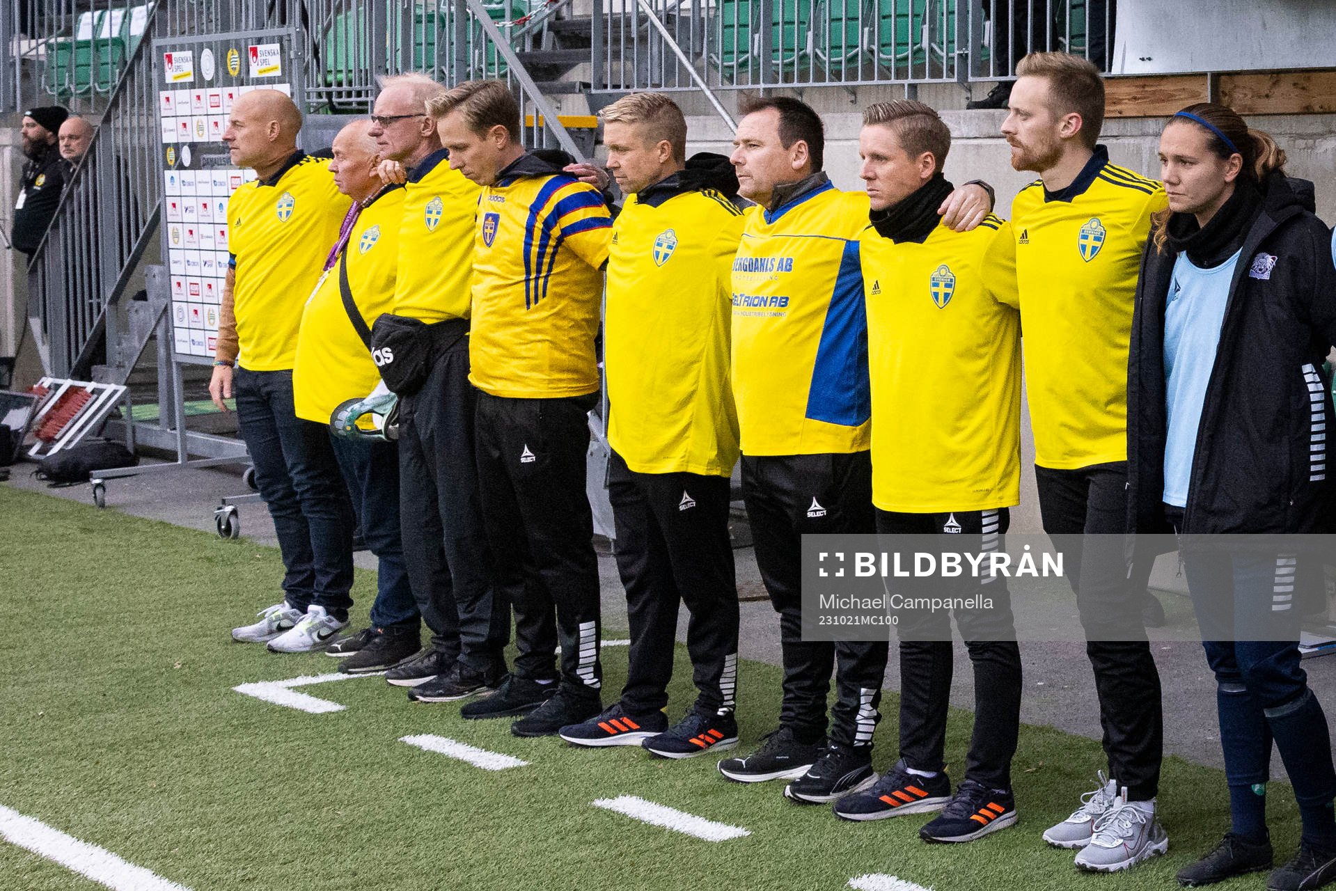 Linköpings staff med Sveriges landslags tröja