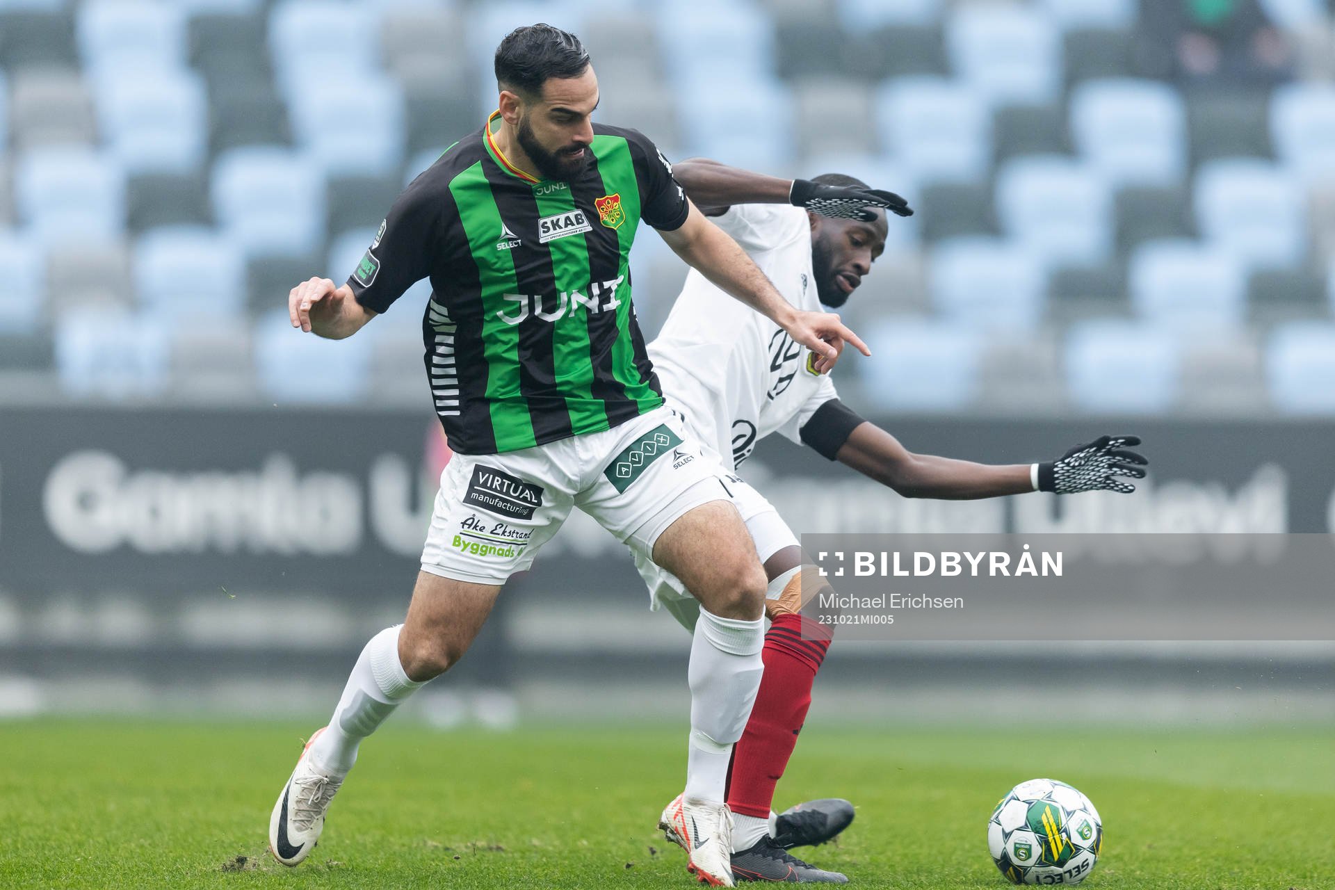 GAIS Mervan Celik och Östersunds Mansour Sinyan