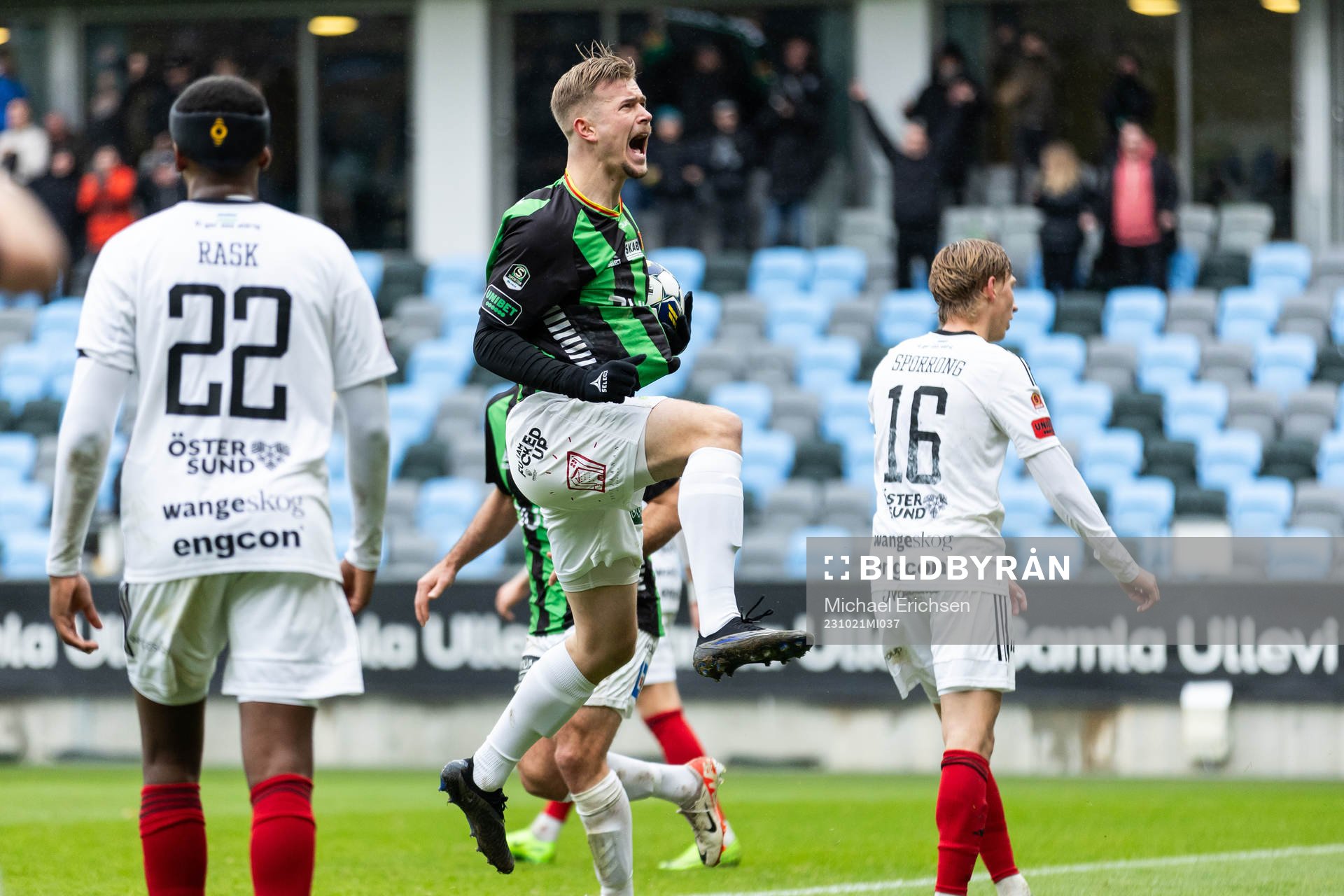 GAIS Alexander Ahl Holmström jublar