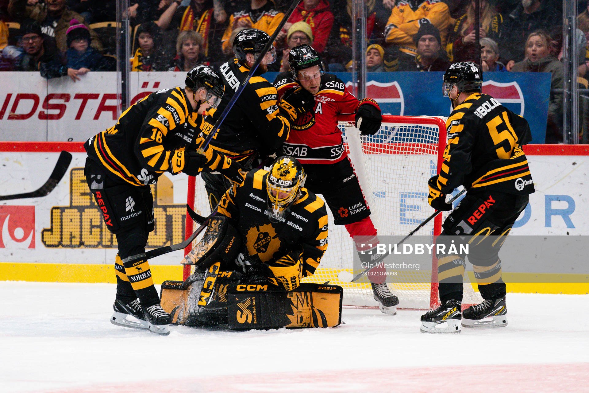 Skellefteås målvakt Gustaf Lindvall , Linus Lindström