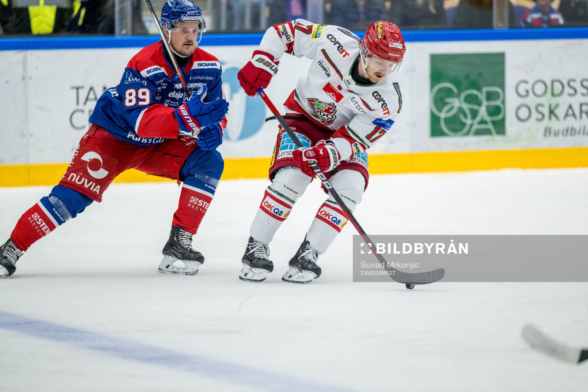Oskarshamns Patrik Karlkvist och MoDos Riley Woods
