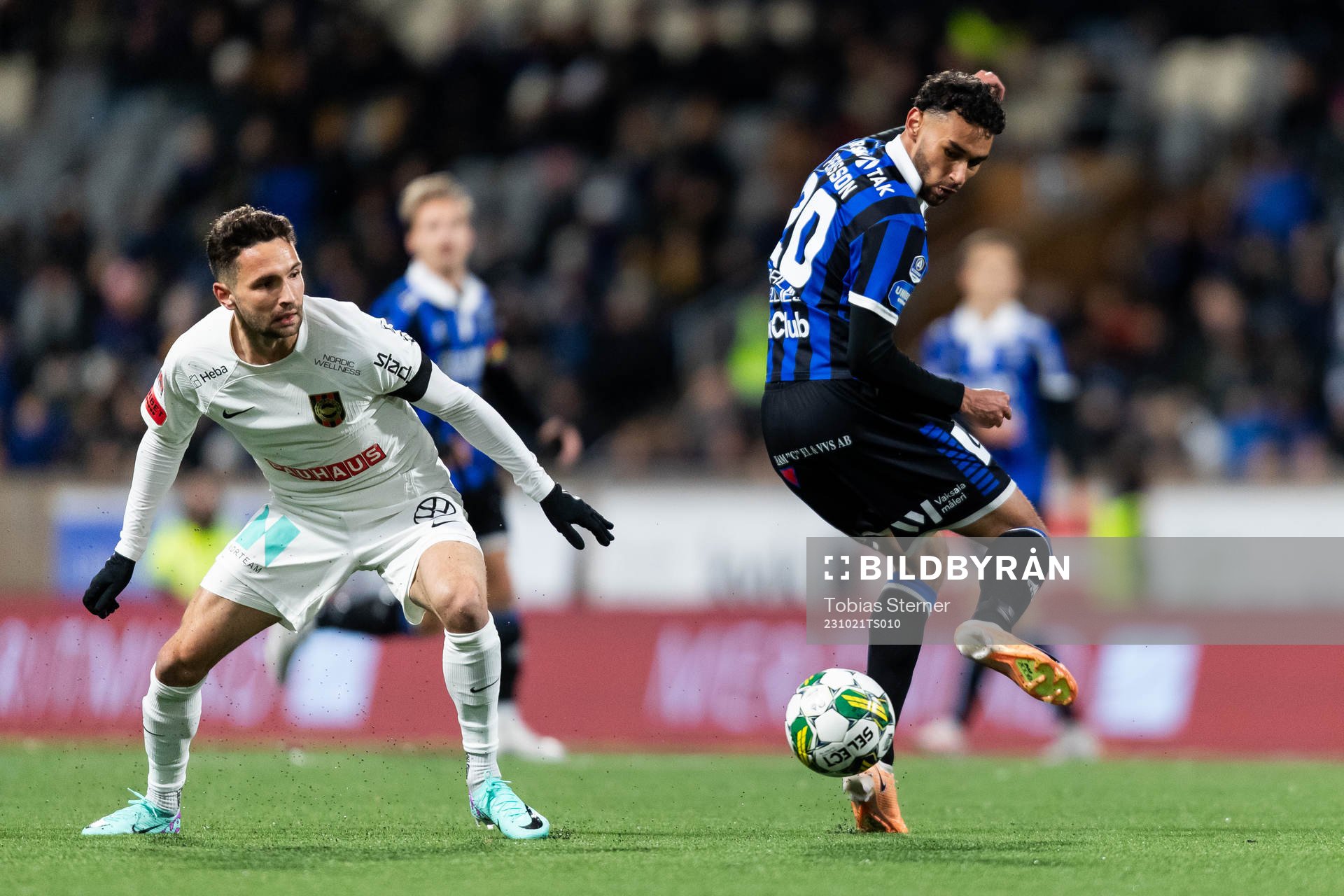 Brommapojkarnas Marijan Cosic och Sirius Joakim Persson