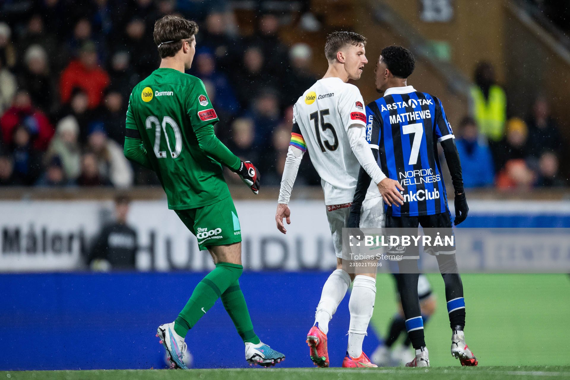 Brommapojkarnas Filip Sidklev och Samuel Leach Holm mot