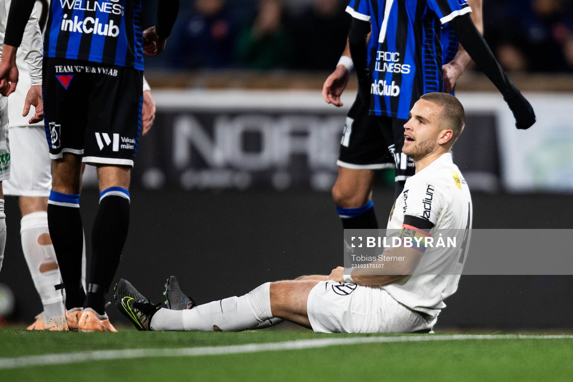 Brommapojkarnas Amadeus Sögaard deppar