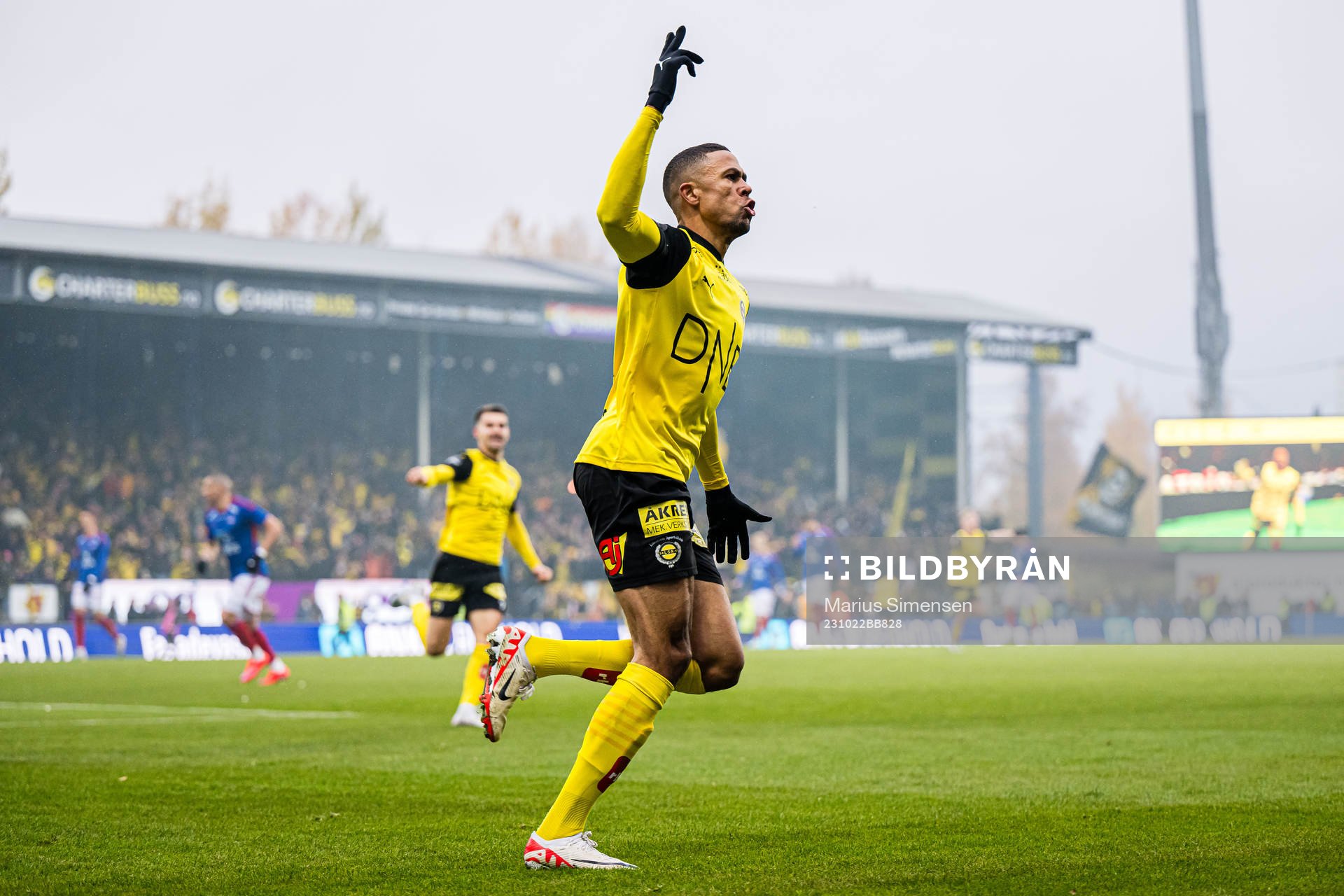 Mathis Gazoa Kippersund Bolly of Lillestrøm celebrates